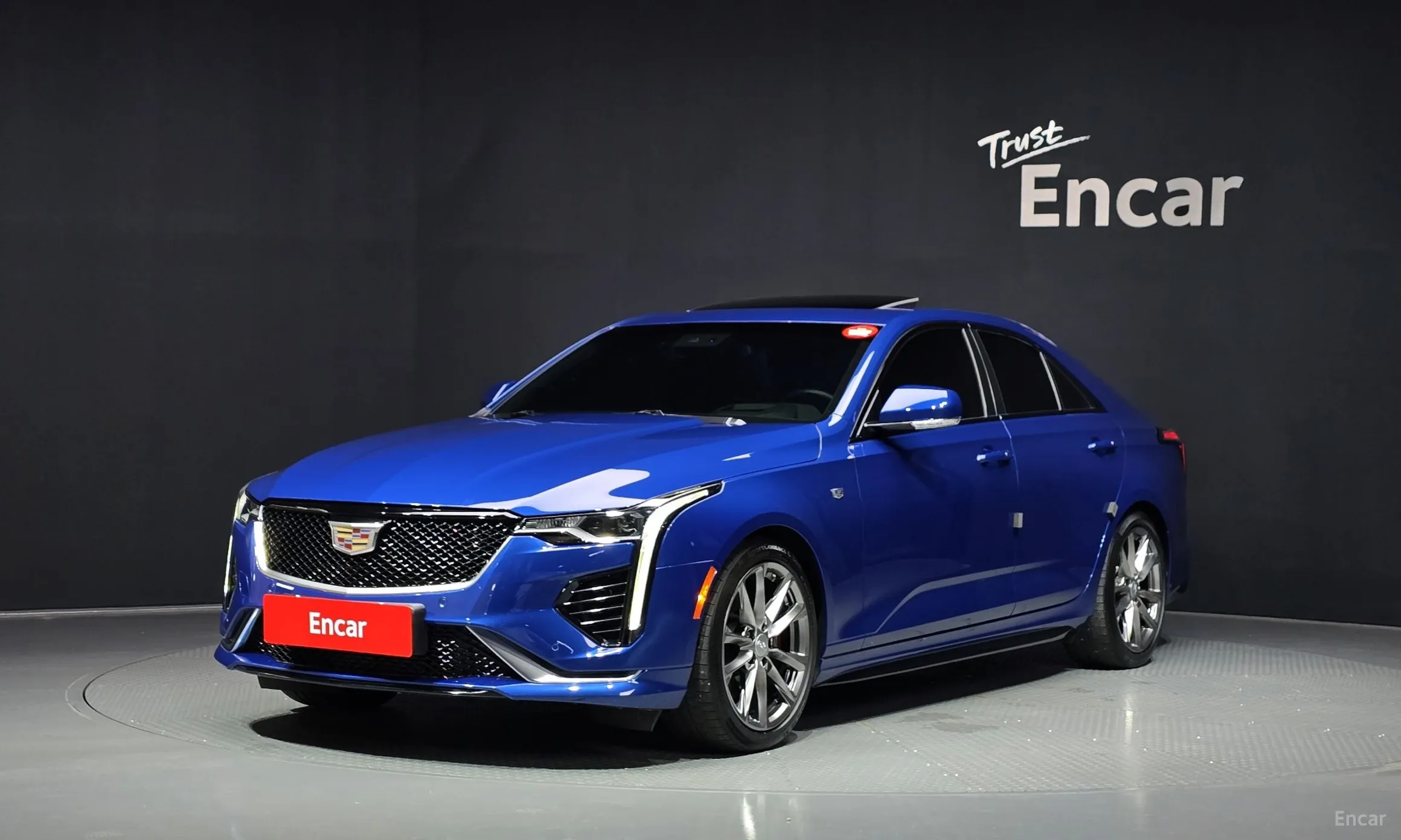 Cadillac CT4