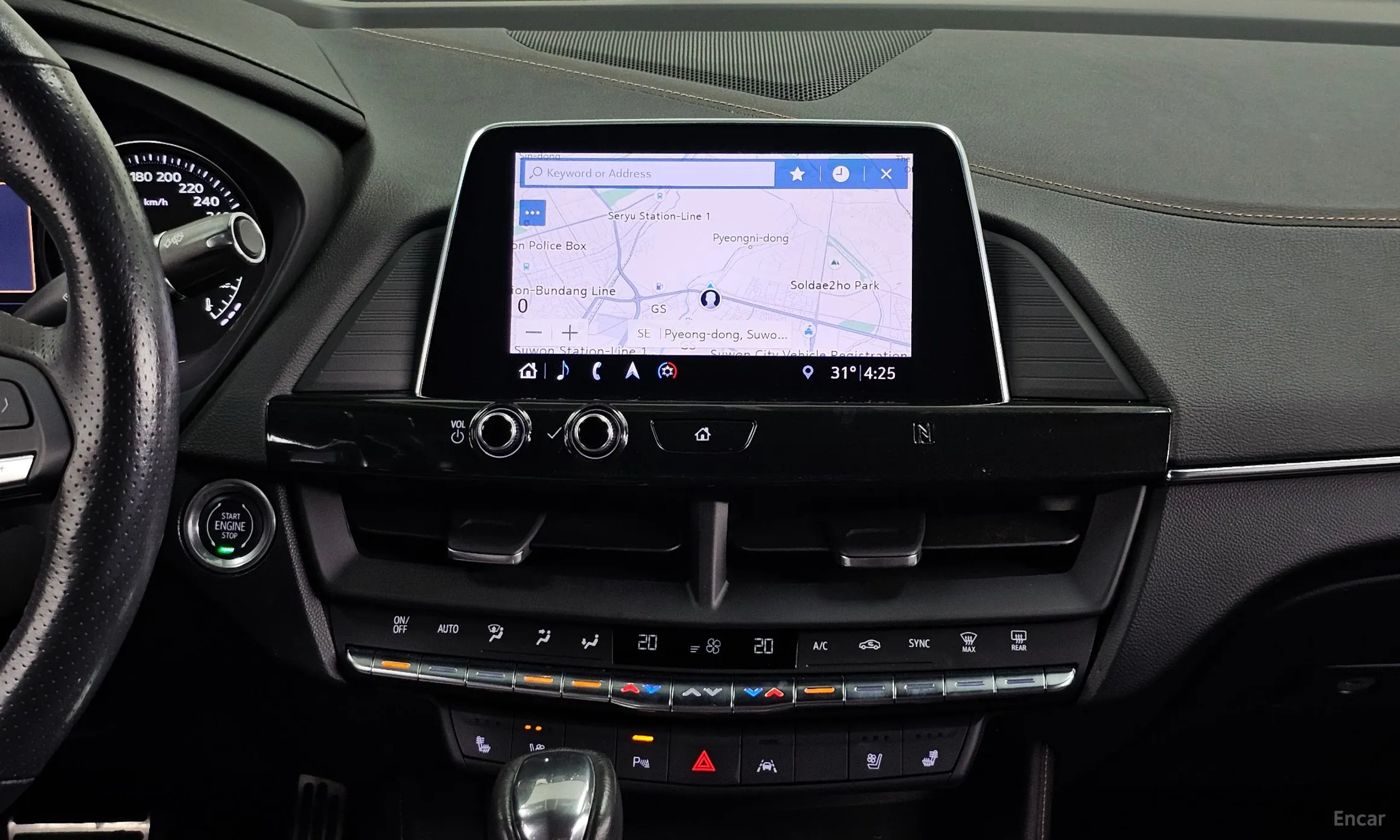 Cadillac CT4 превью 14