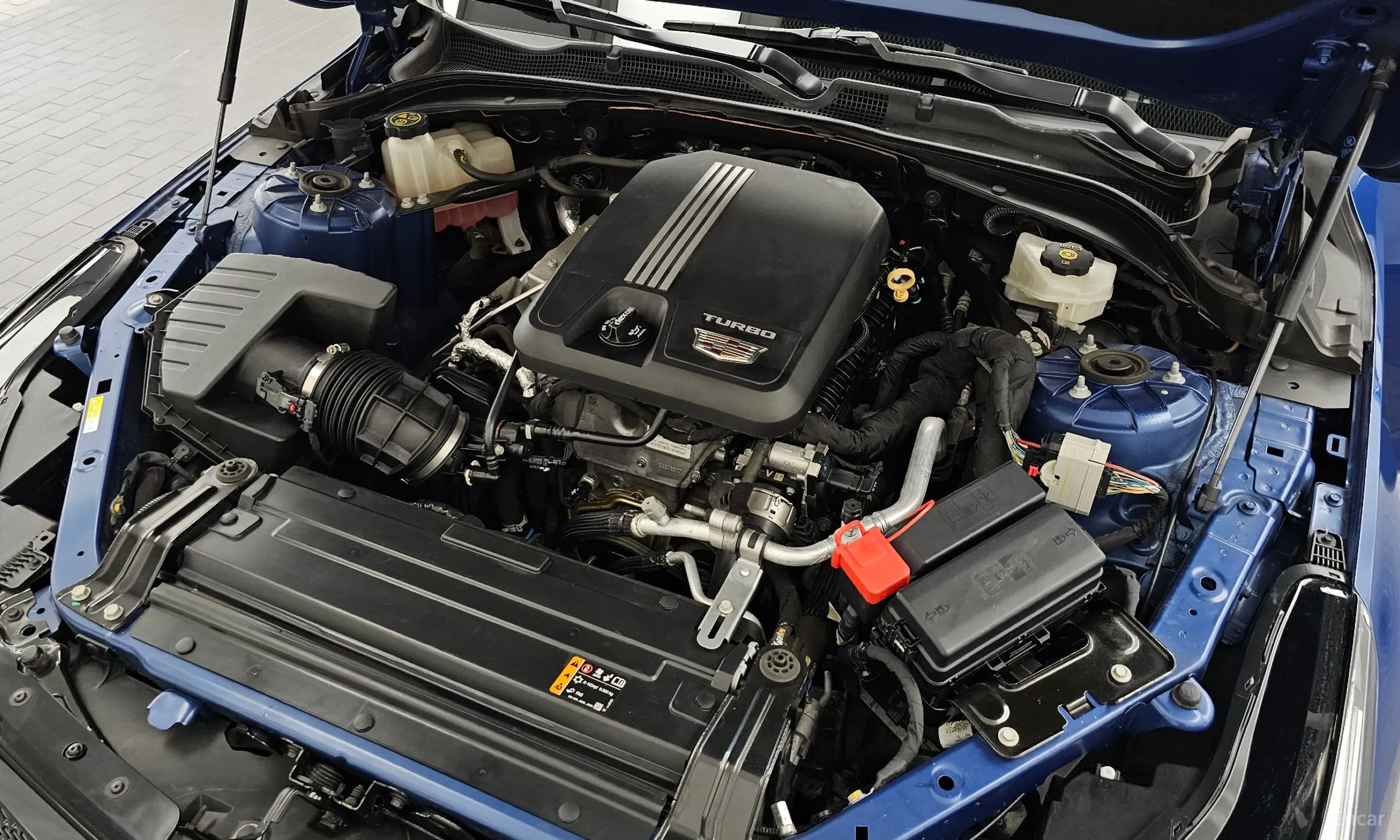 Cadillac CT4 превью 6