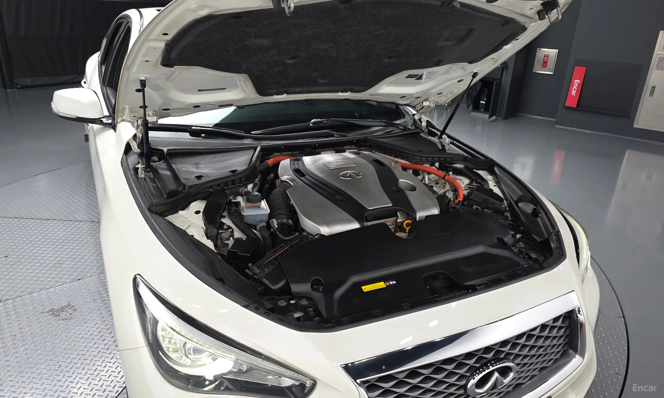 Infiniti Q50 превью 6