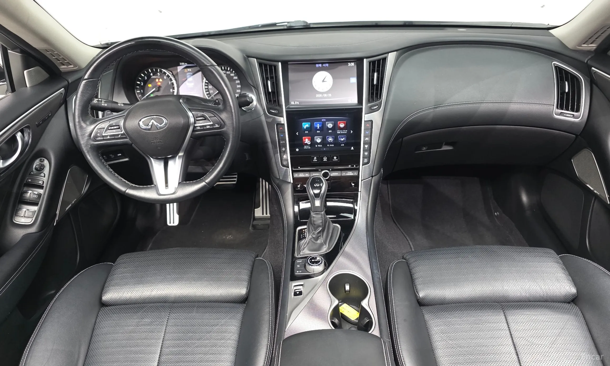Infiniti Q50 превью 7