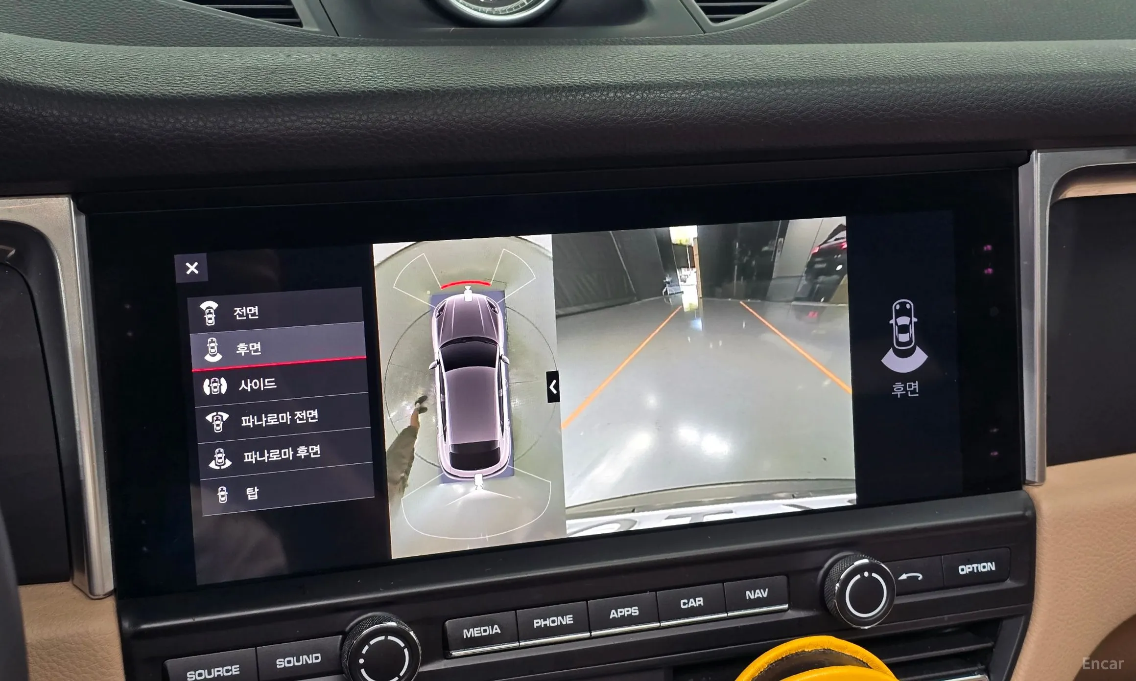 Porsche Macan превью 14