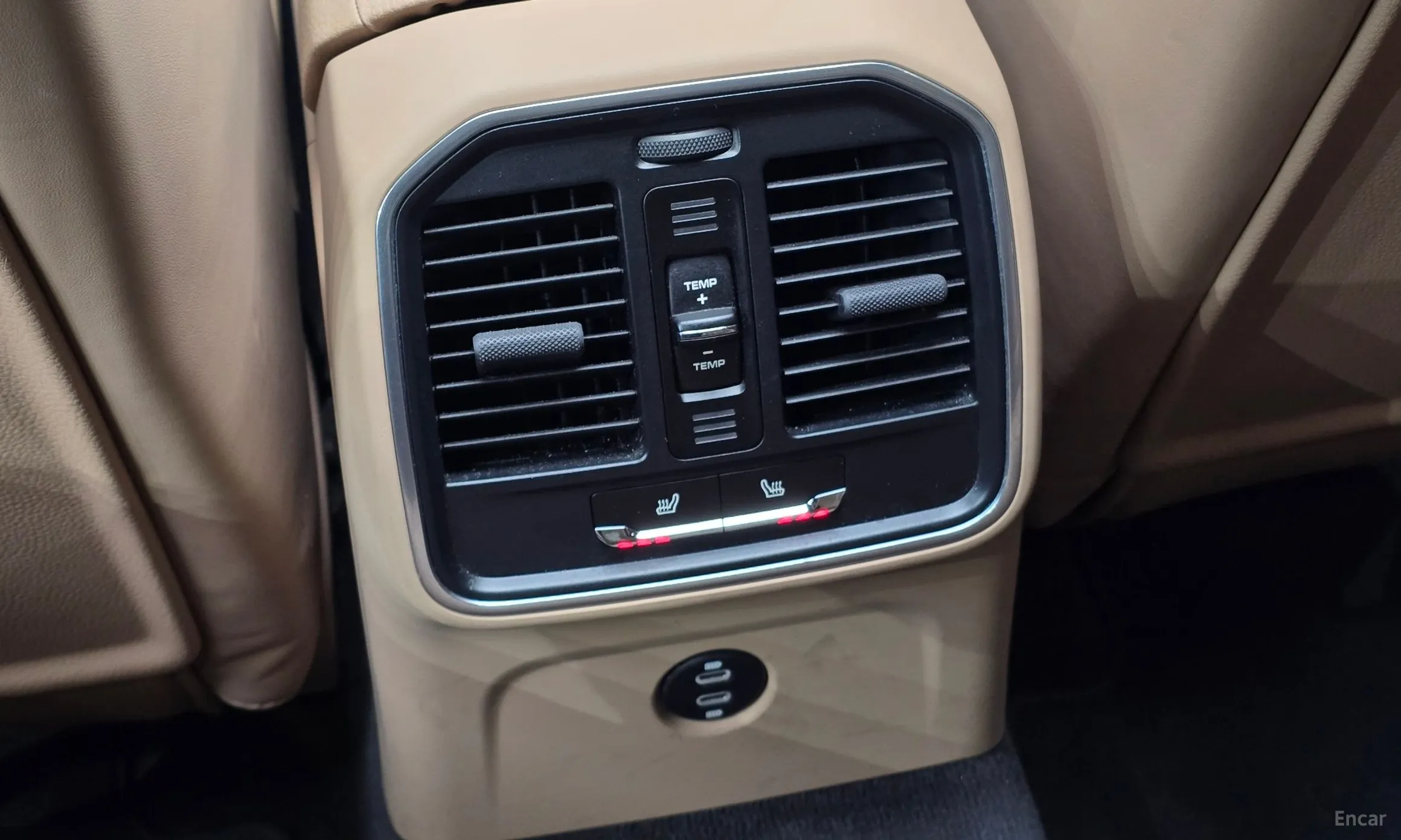 Porsche Macan превью 19