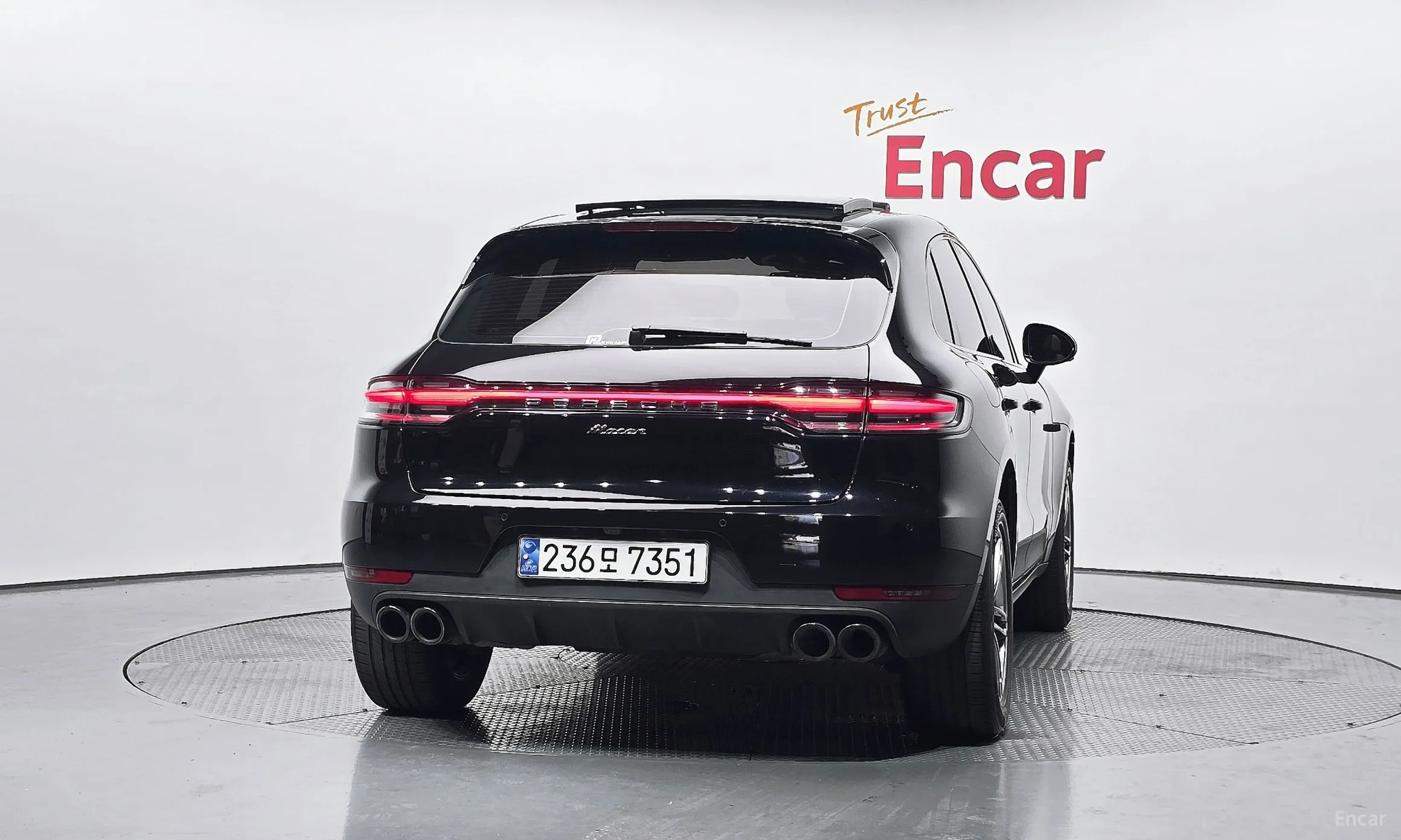 Porsche Macan превью 4