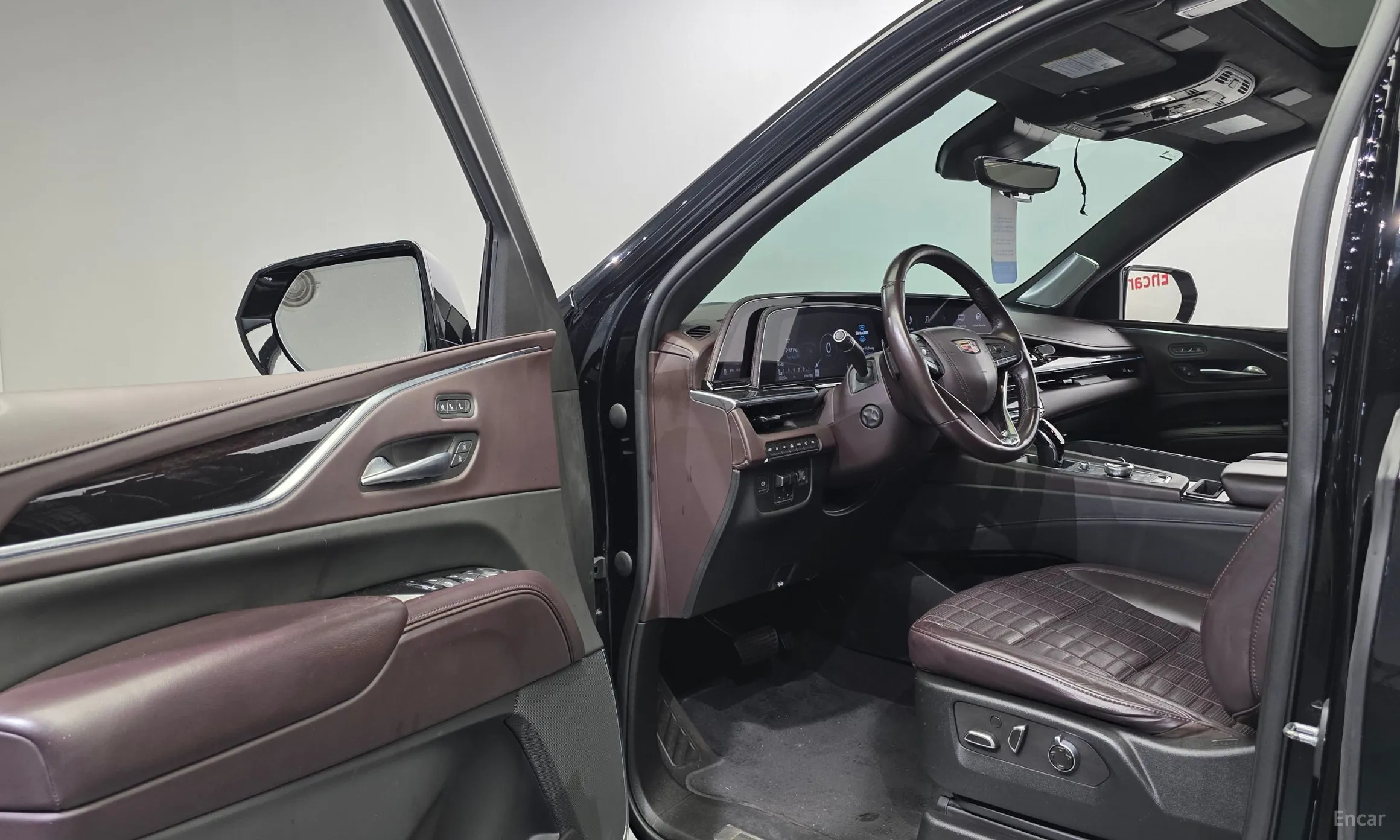 Cadillac Escalade 5th Generation превью 10