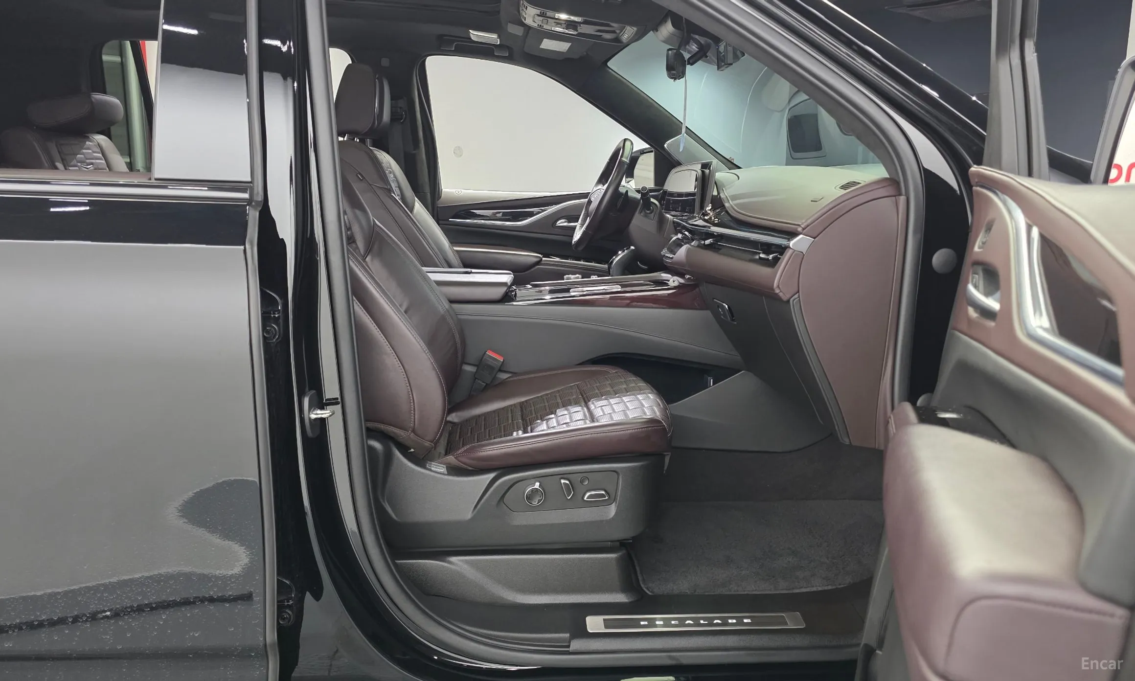 Cadillac Escalade 5th Generation превью 11