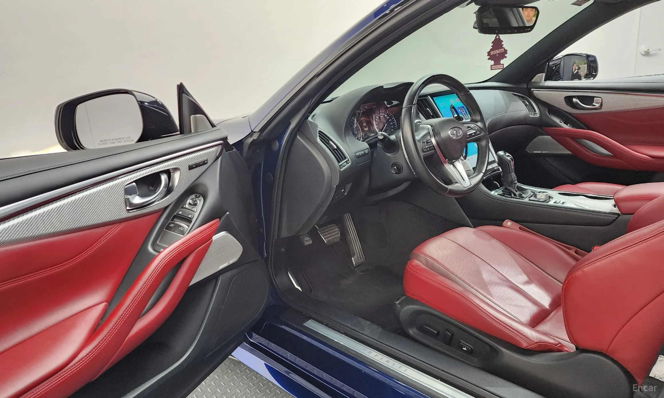 Infiniti Q60 (CV37) превью 10