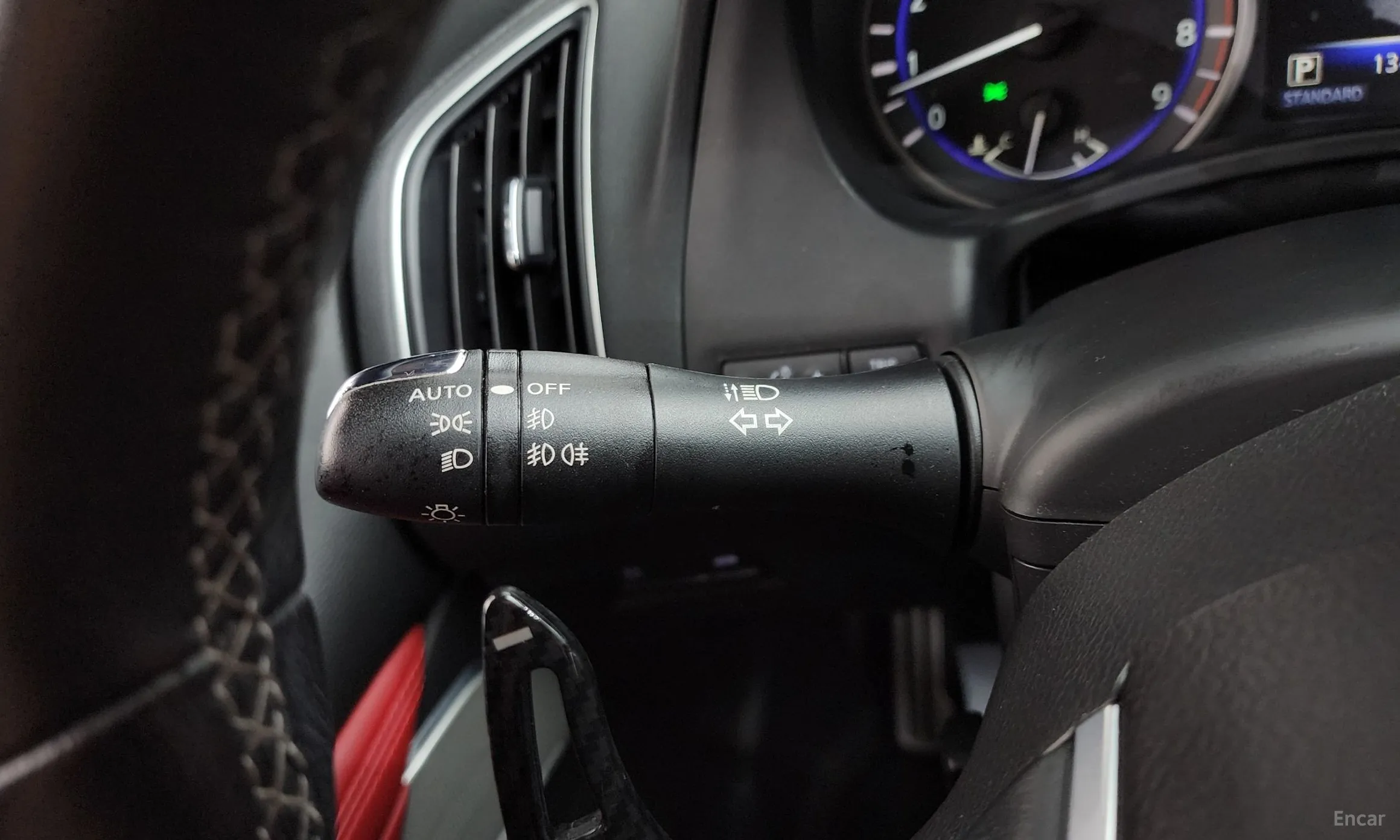 Infiniti Q60 (CV37) превью 16
