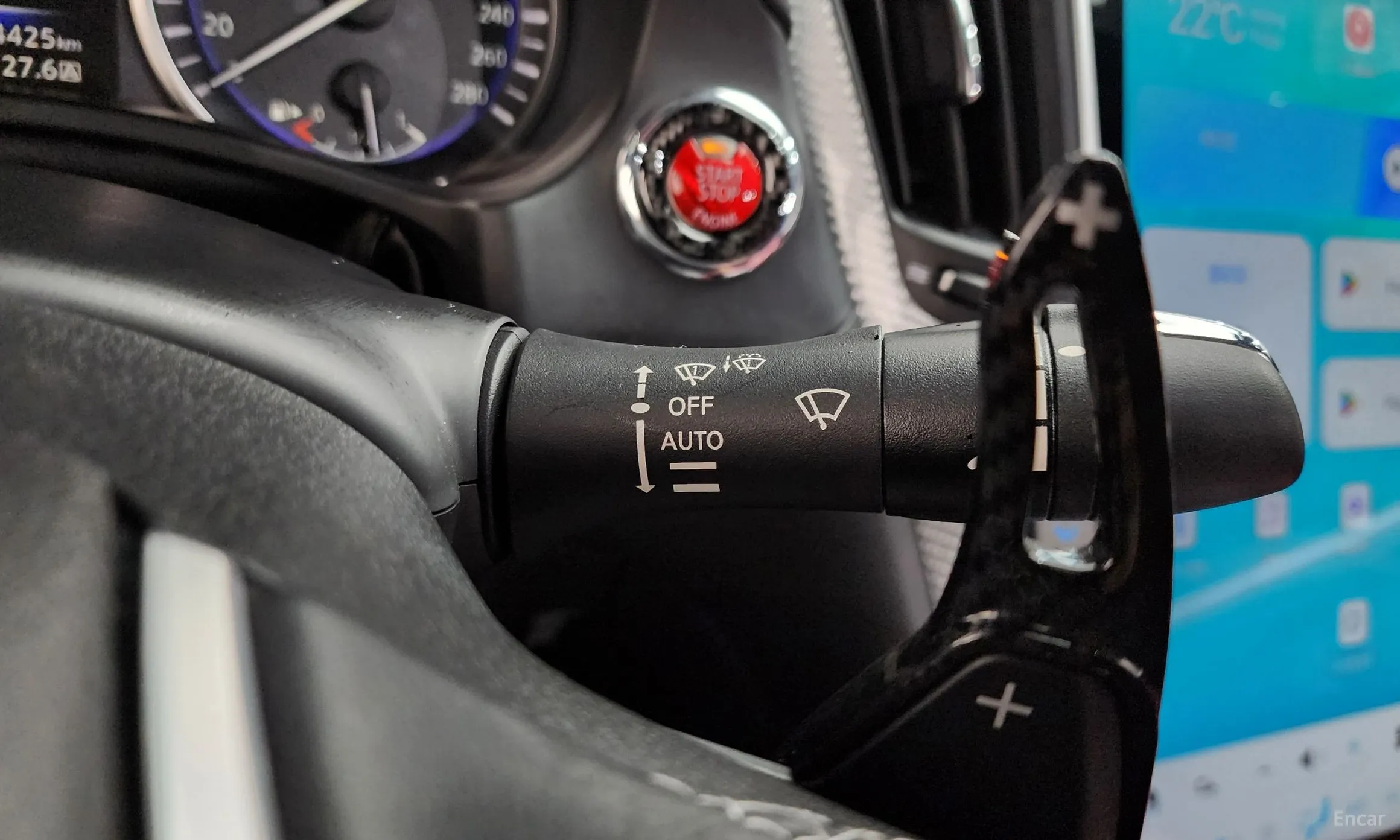 Infiniti Q60 (CV37) превью 17