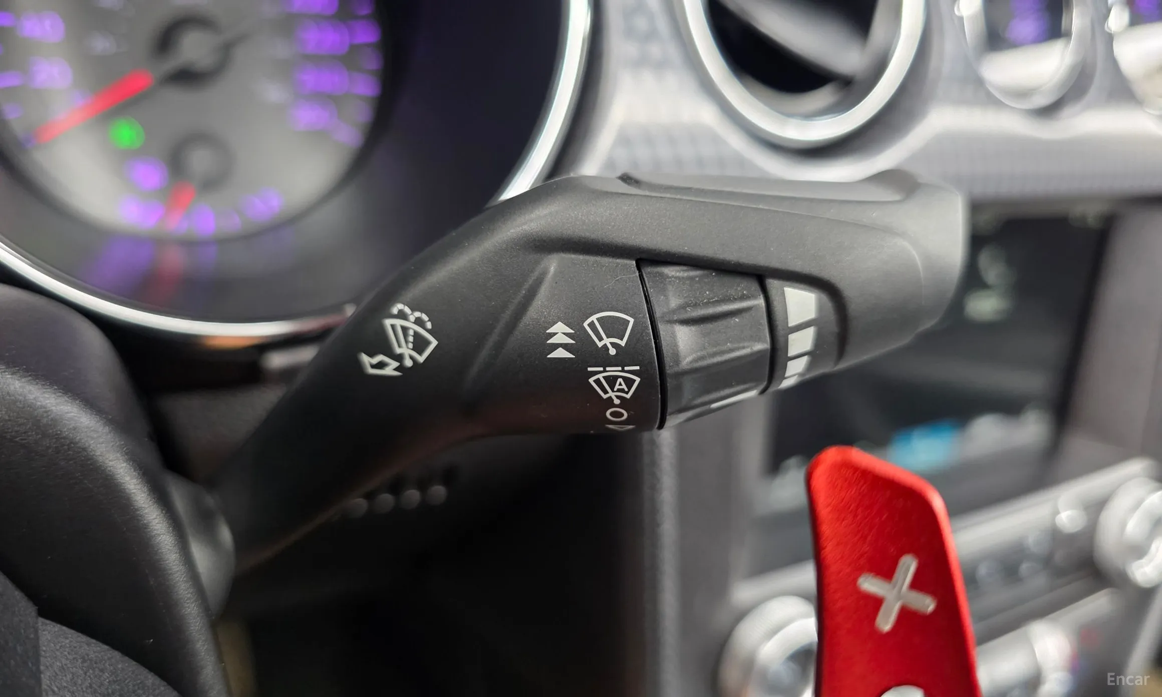 Ford Mustang превью 18