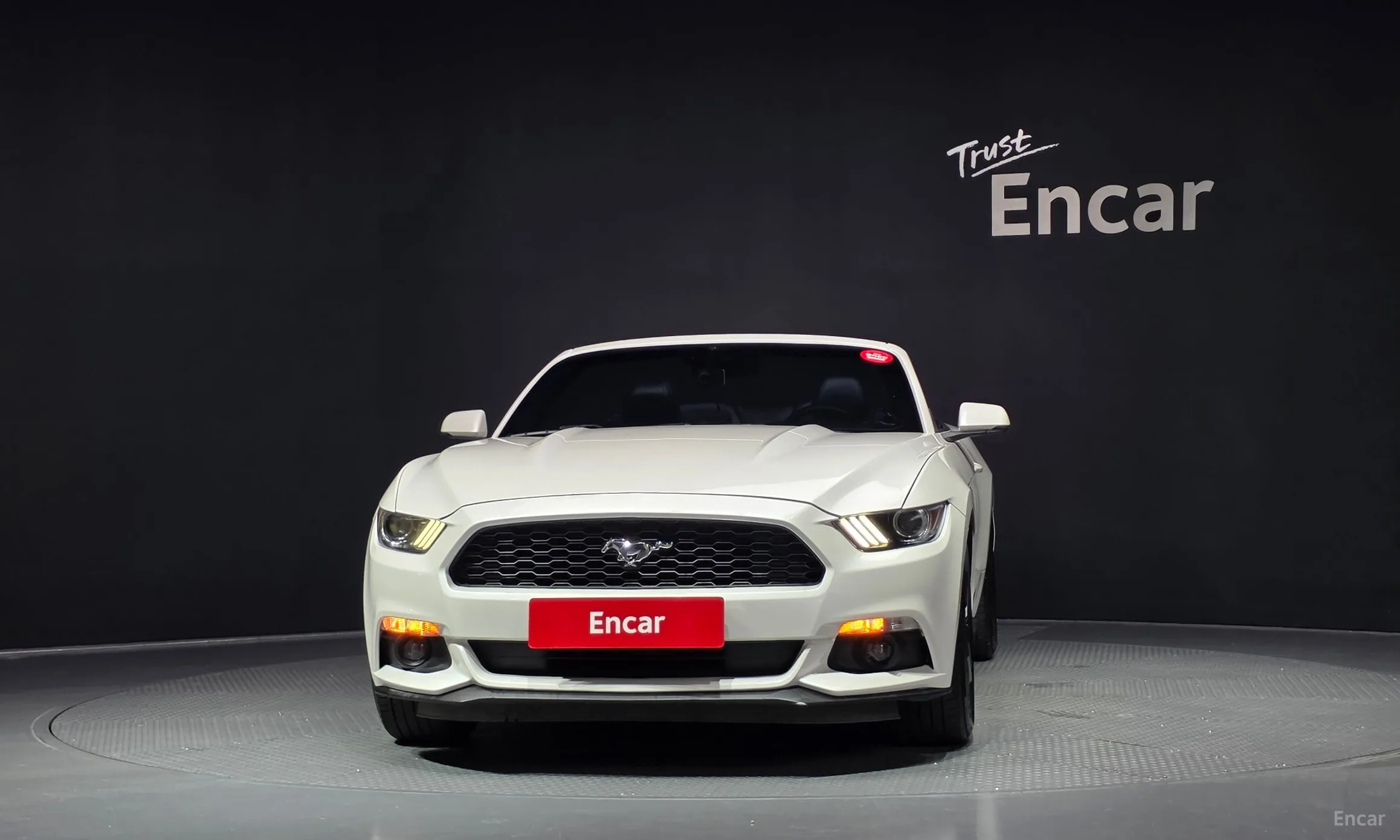 Ford Mustang превью 3