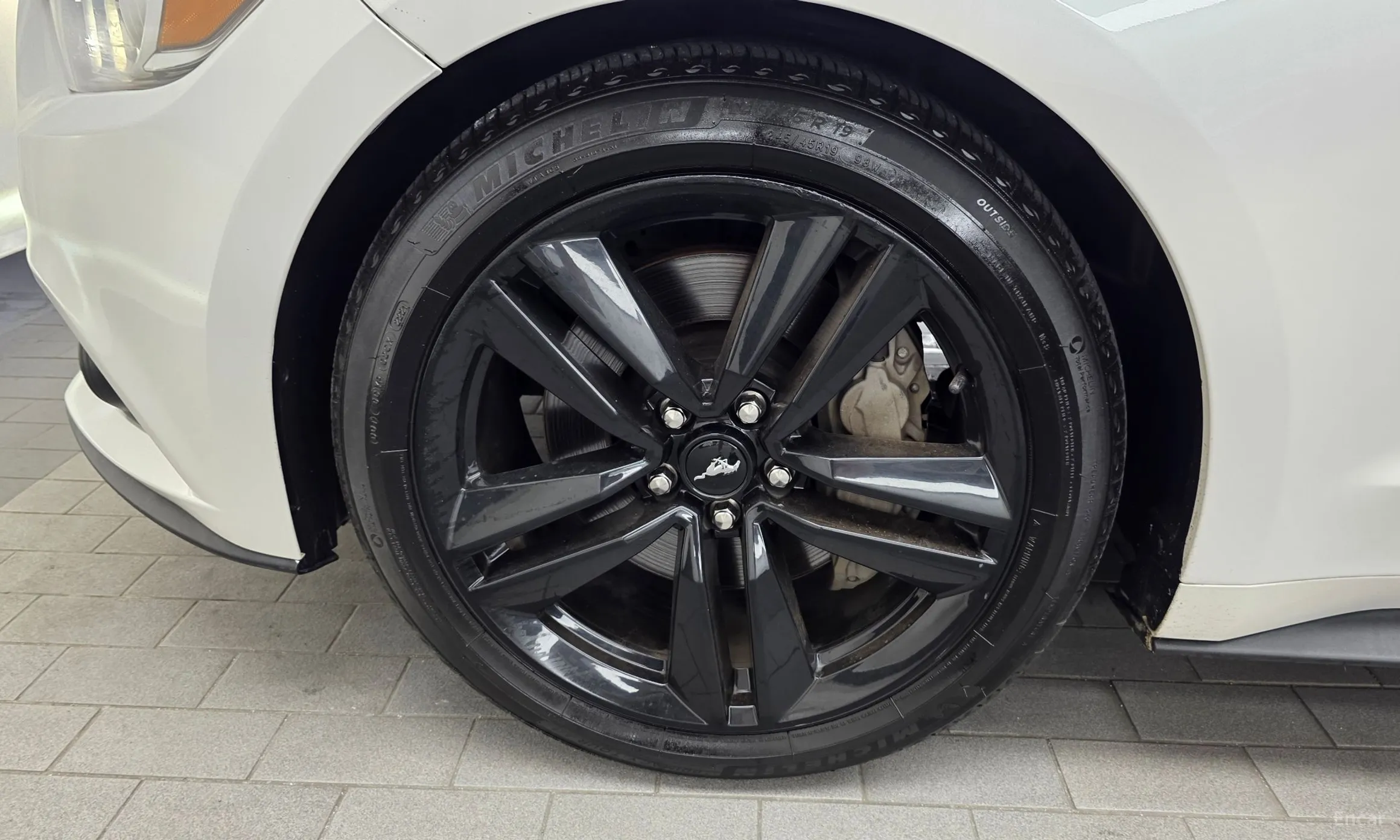 Ford Mustang превью 5