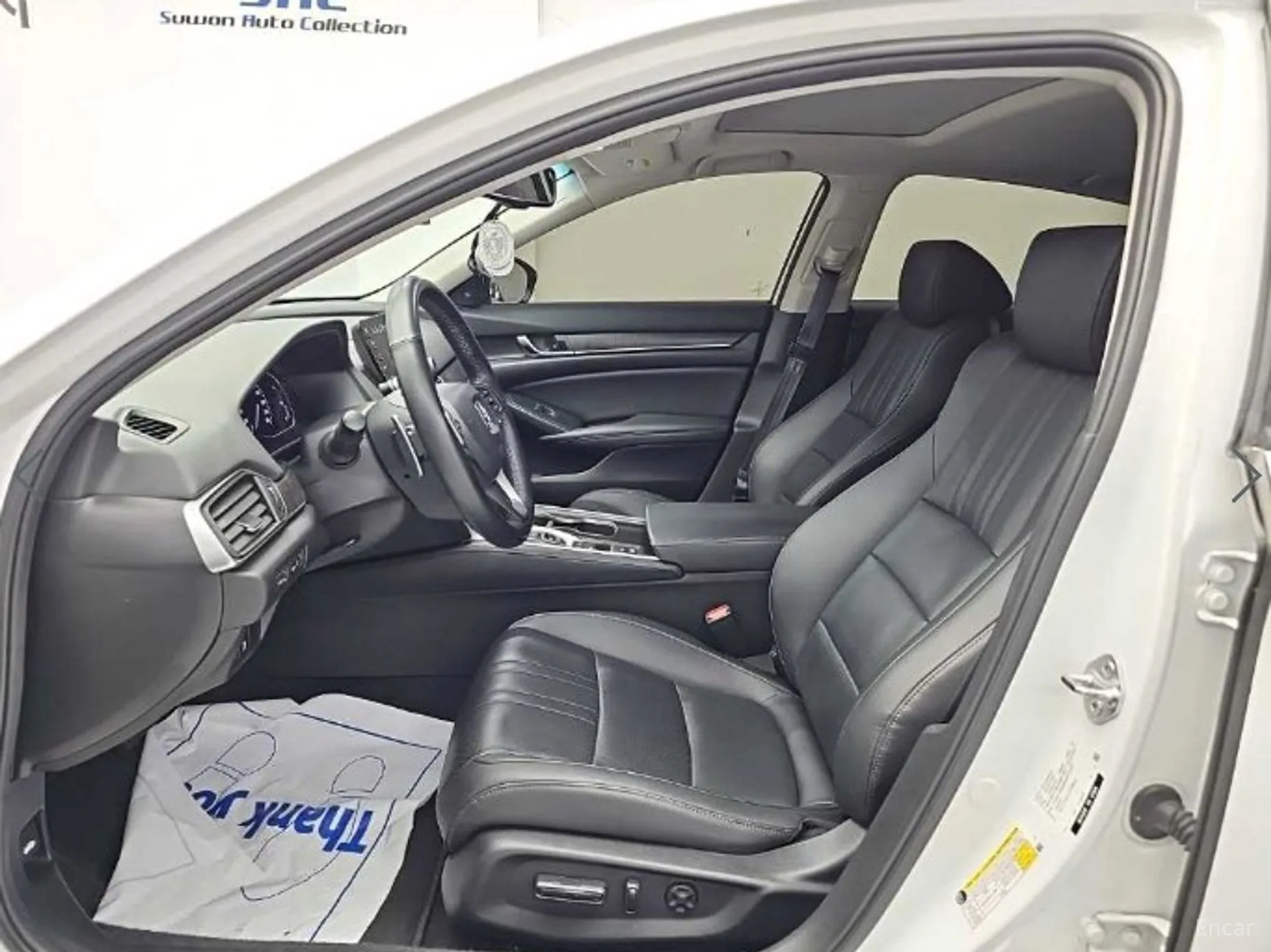Honda Accord 10th Generation превью 11