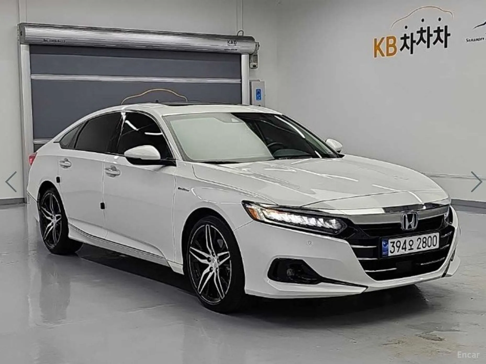 Honda Accord 10th Generation превью 4