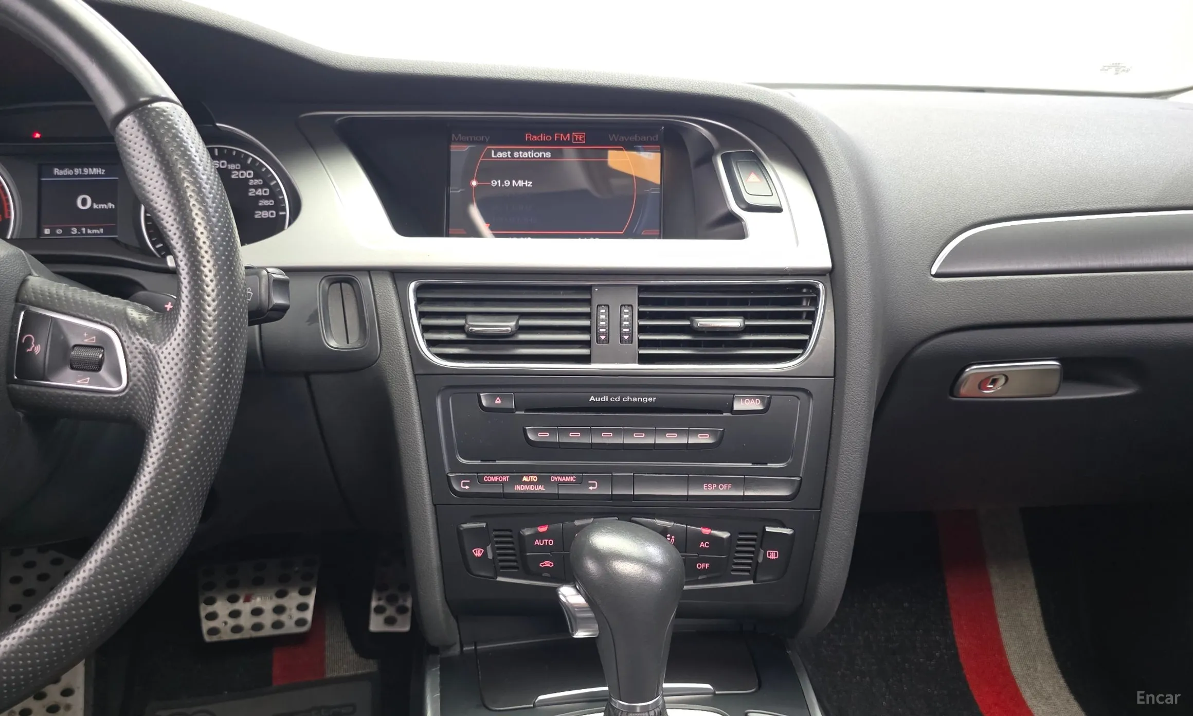 Audi New A4 превью 14