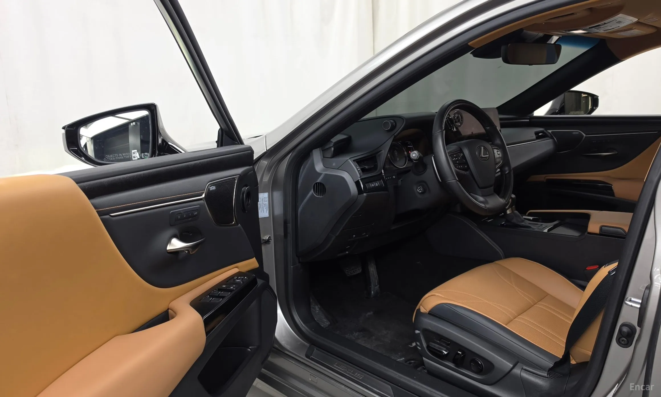 Lexus ES300h 7th Generation превью 10