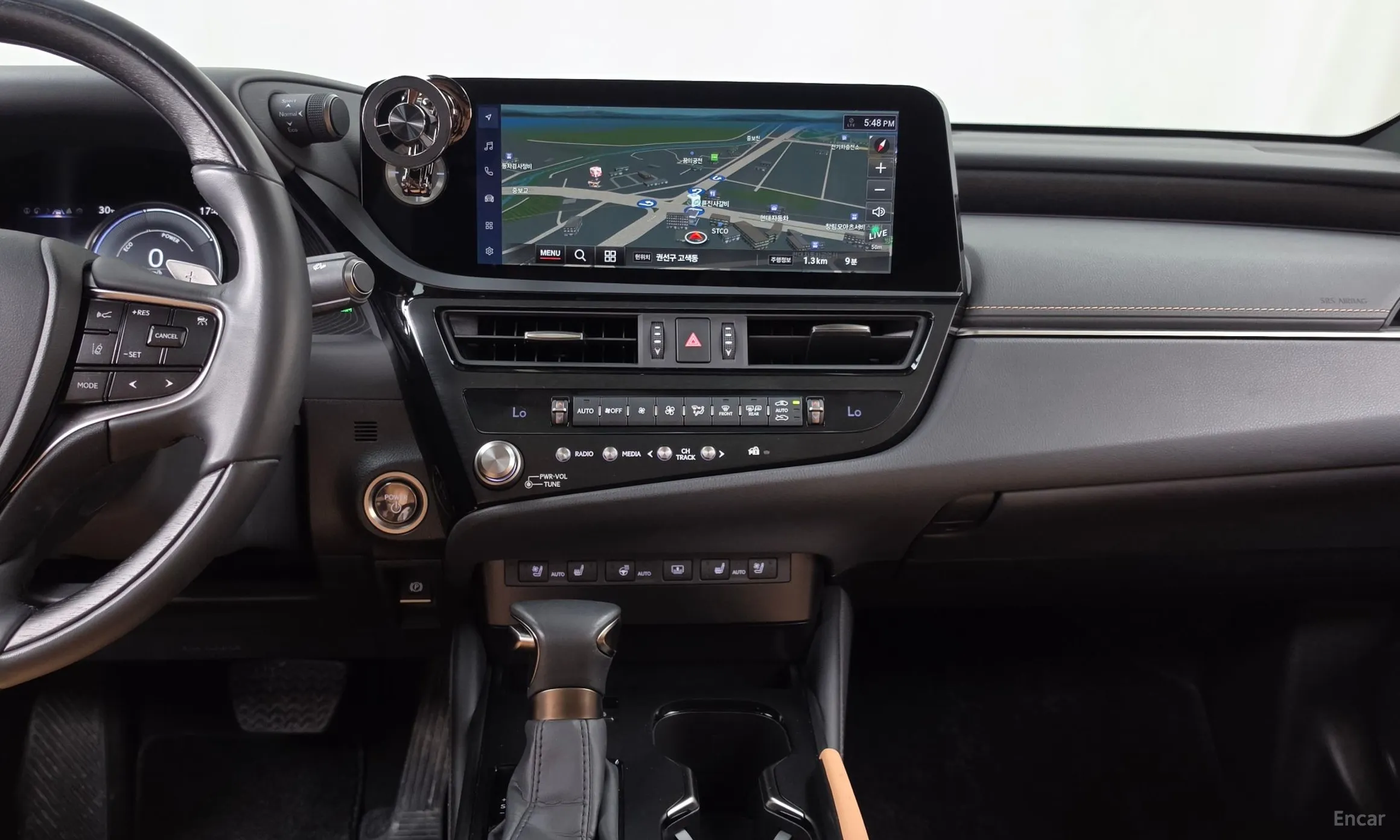 Lexus ES300h 7th Generation превью 14