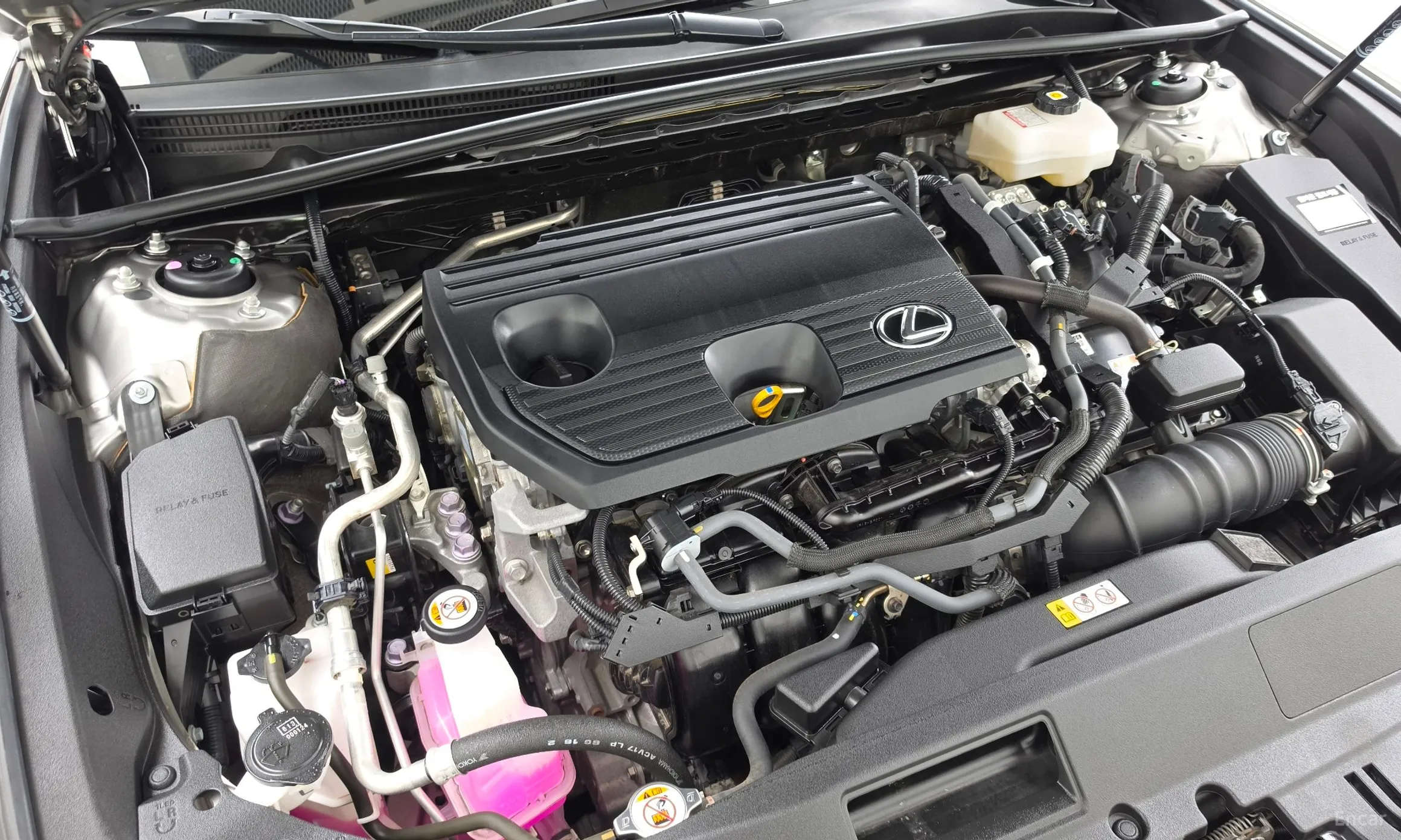 Lexus ES300h 7th Generation превью 6