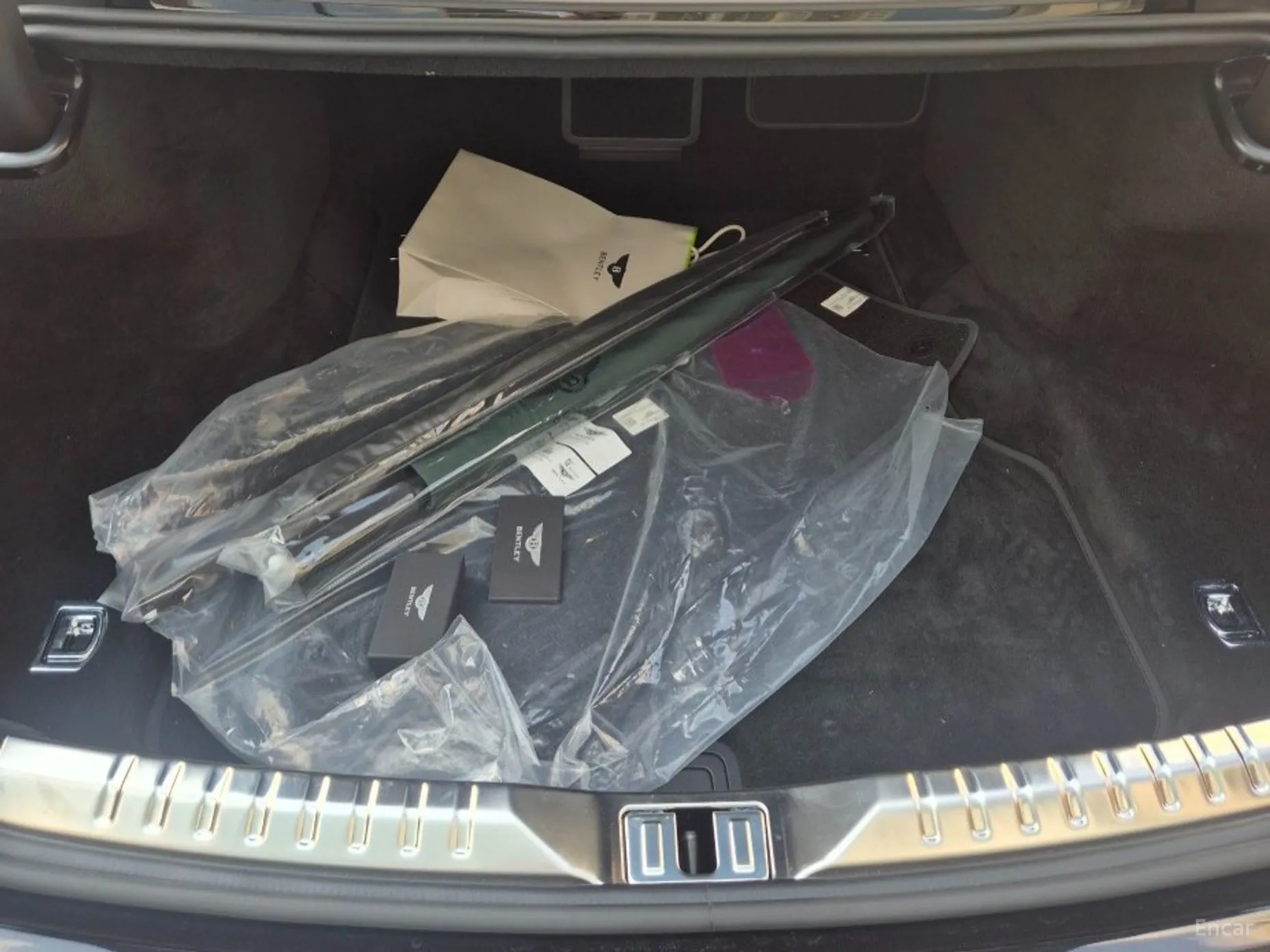 Bentley Flying Spur 3rd Generation превью 17