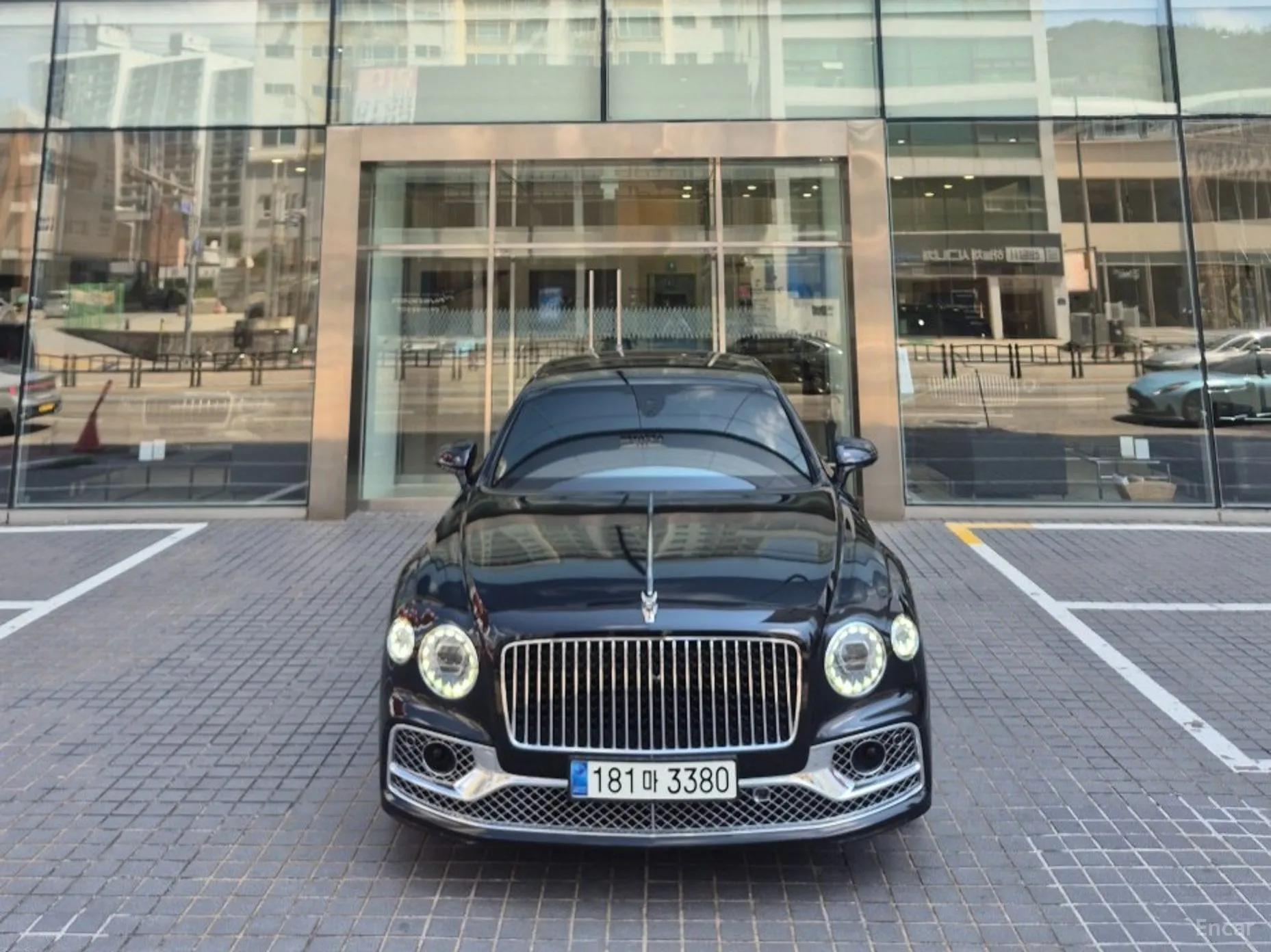 Bentley Flying Spur 3rd Generation превью 3