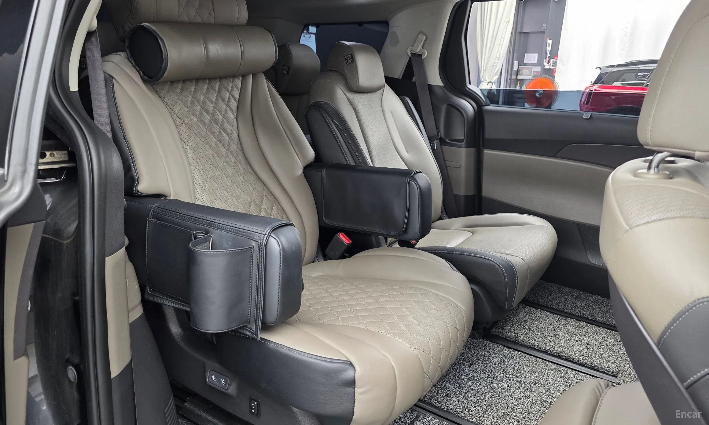 Kia Carnival 4th Generation превью 11