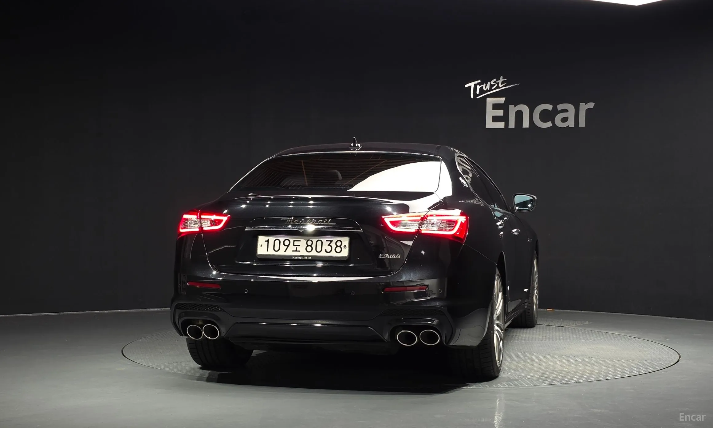 Maserati Ghibli превью 4