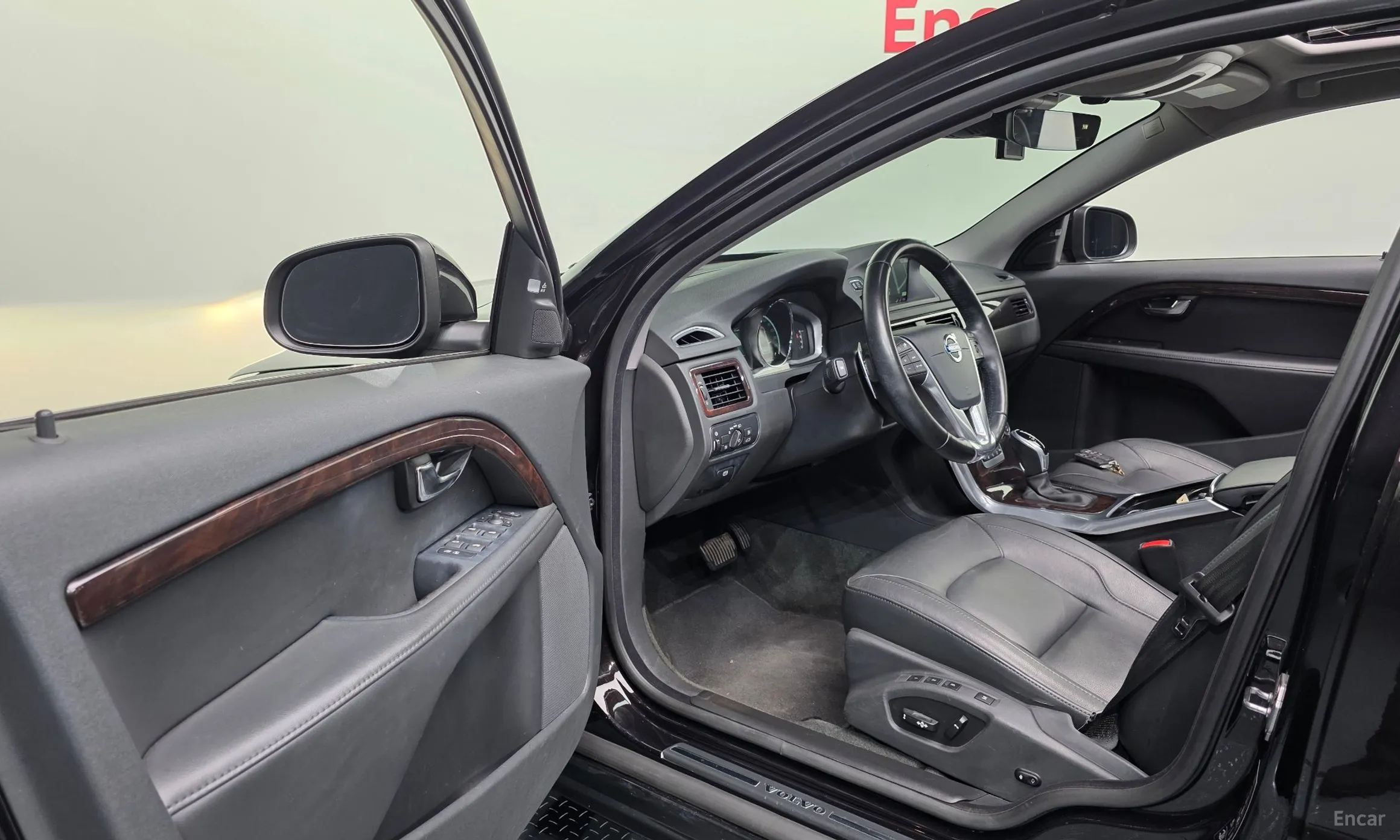 Volvo S80 превью 10