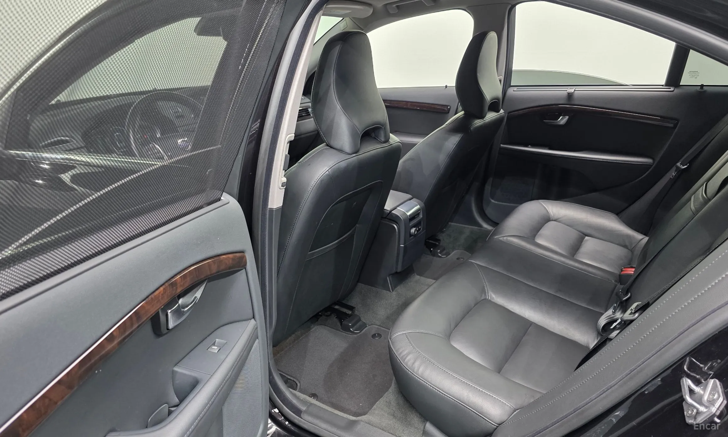 Volvo S80 превью 12
