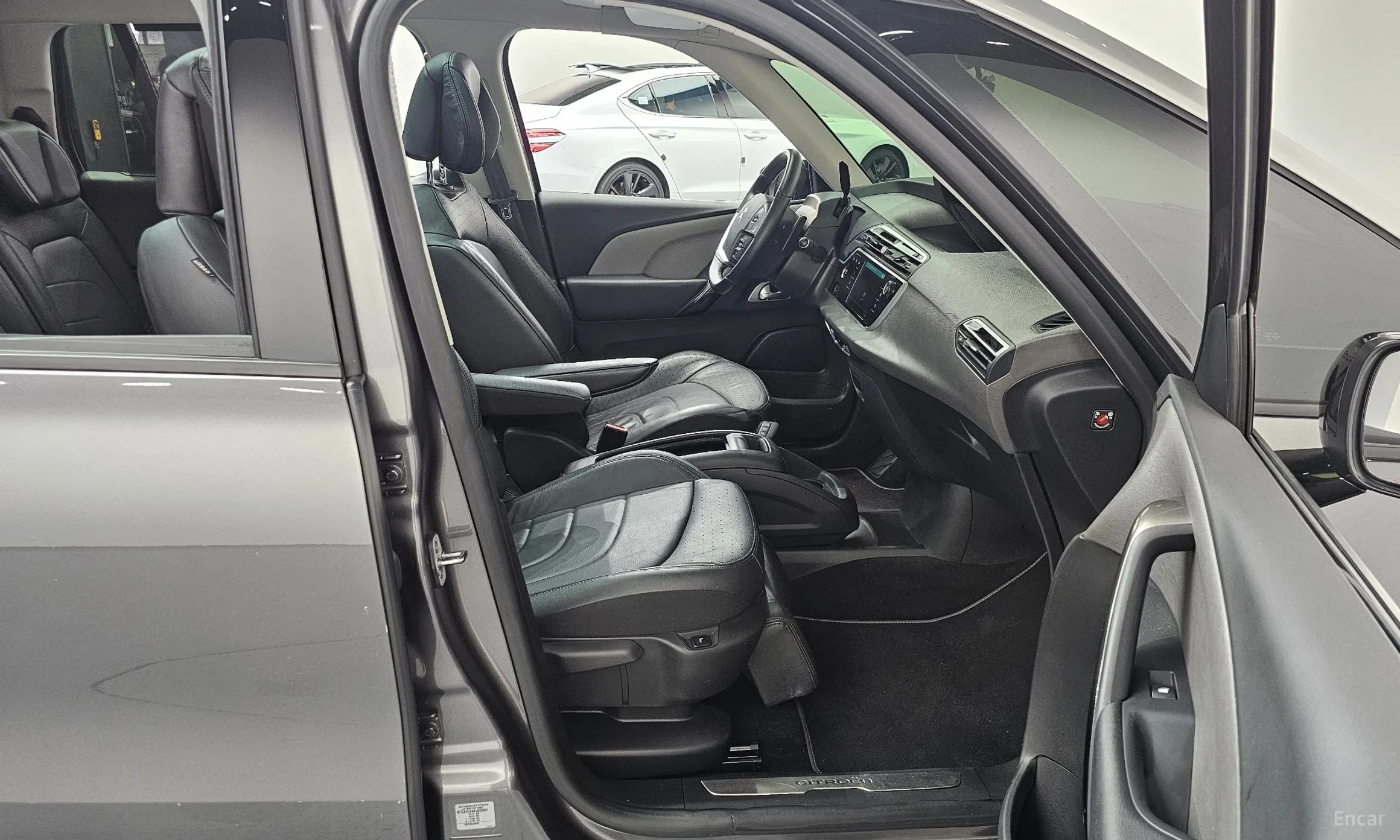 Citroën/DS Grand C4 Space Tourer превью 11