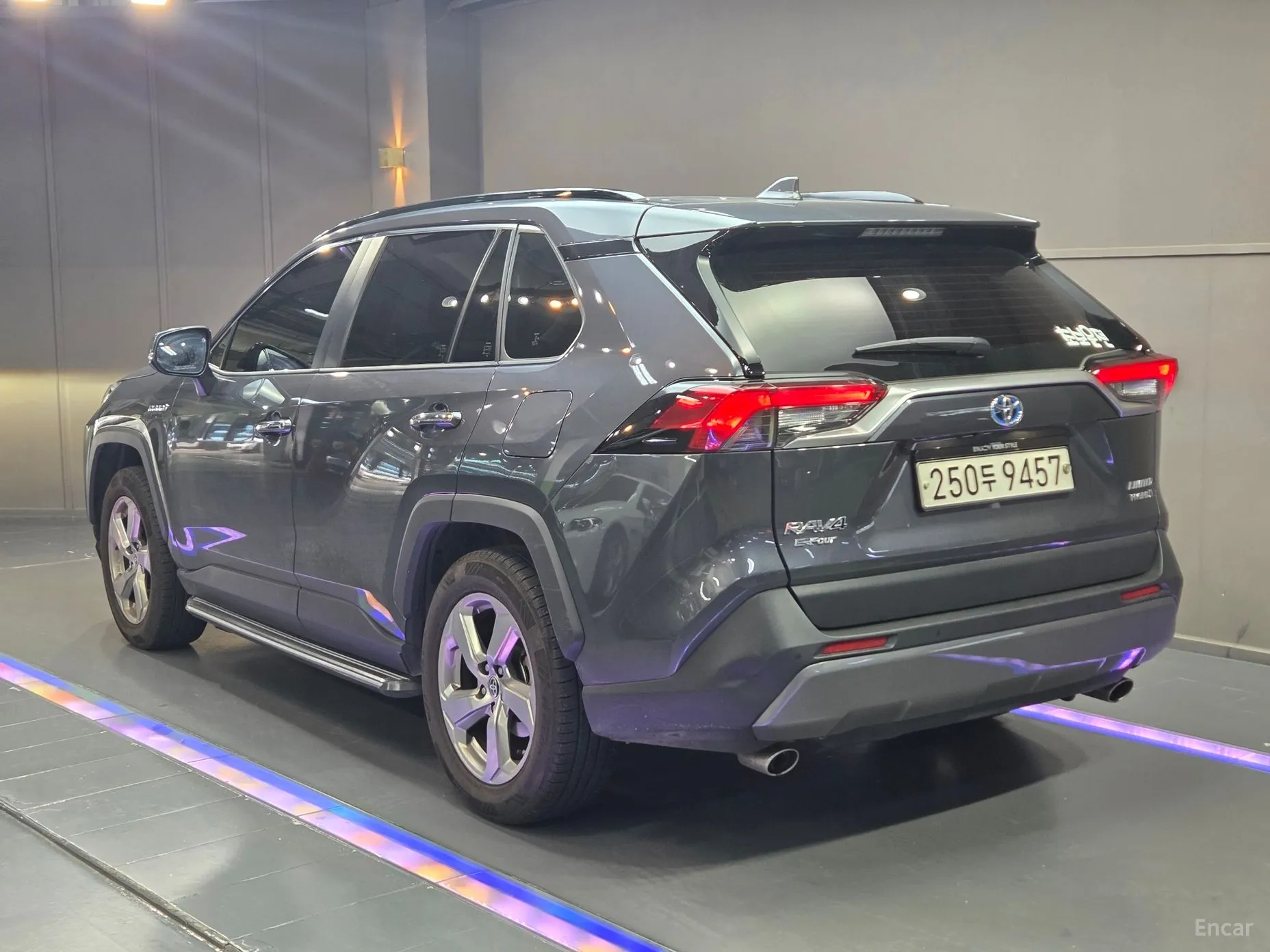 Toyota RAV4 5th Generation превью 4