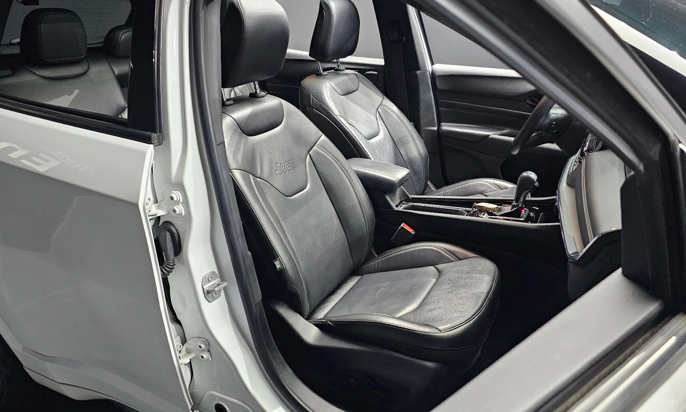 Jeep Compass 2nd Generation превью 12