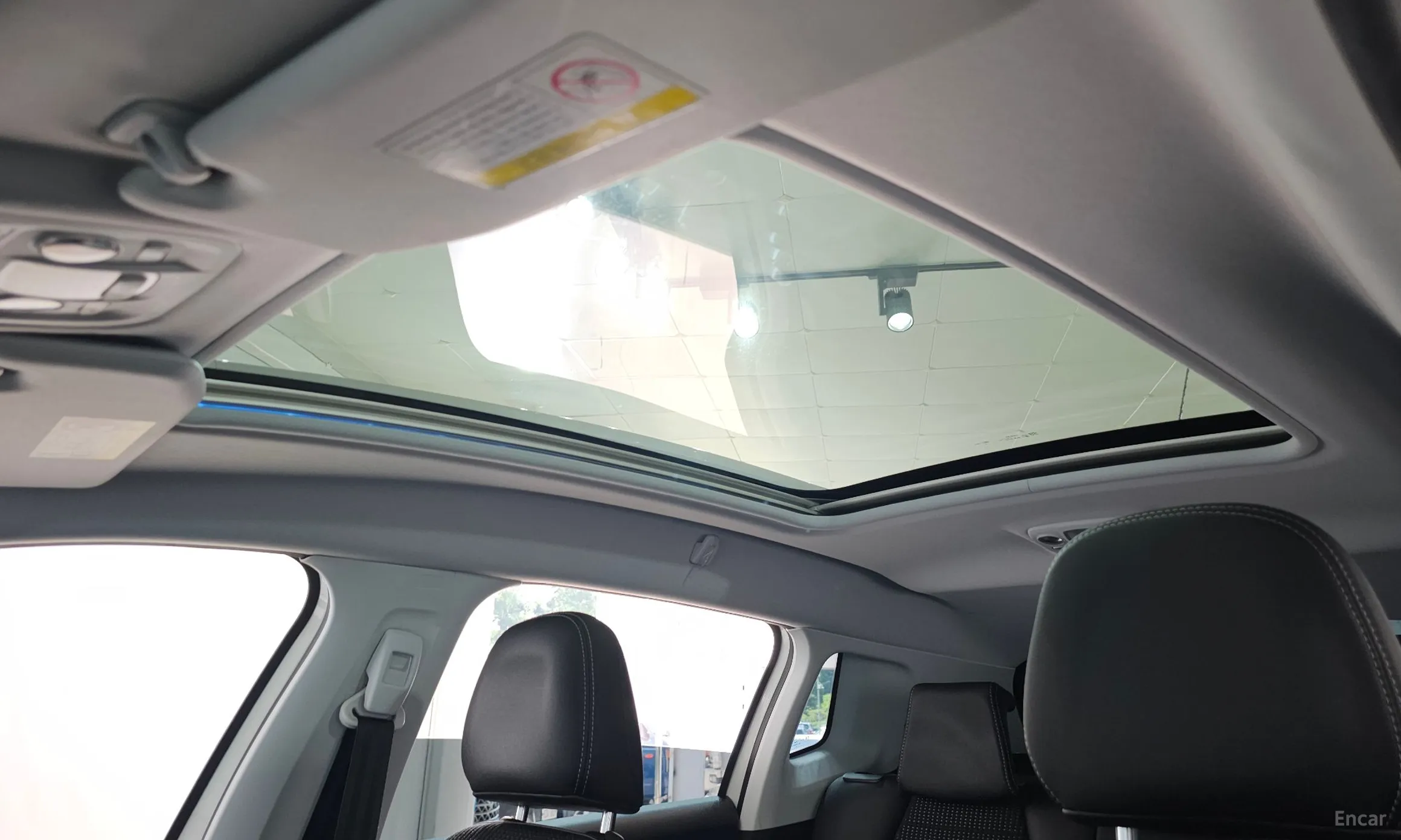 Peugeot 2008. превью 20