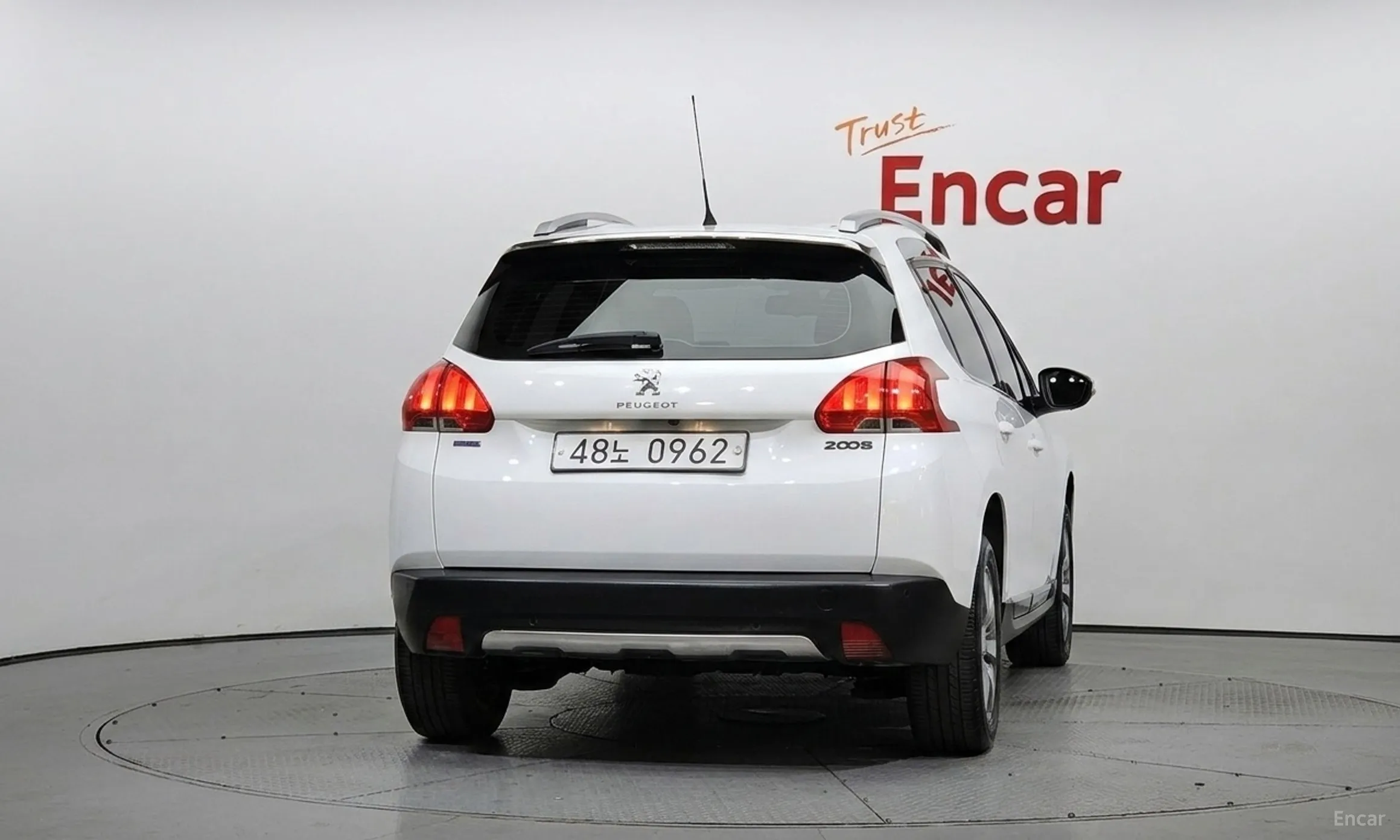 Peugeot 2008. превью 4