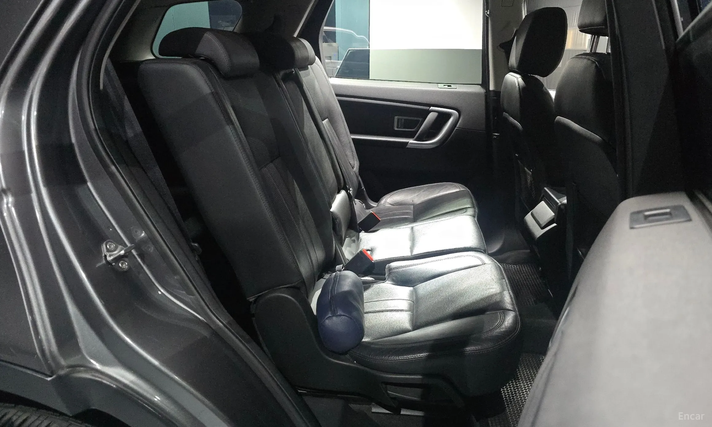 Land Rover Discovery Sports превью 11
