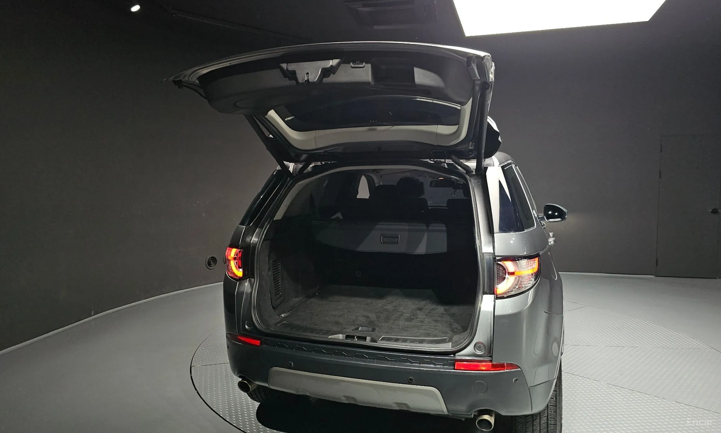 Land Rover Discovery Sports превью 20
