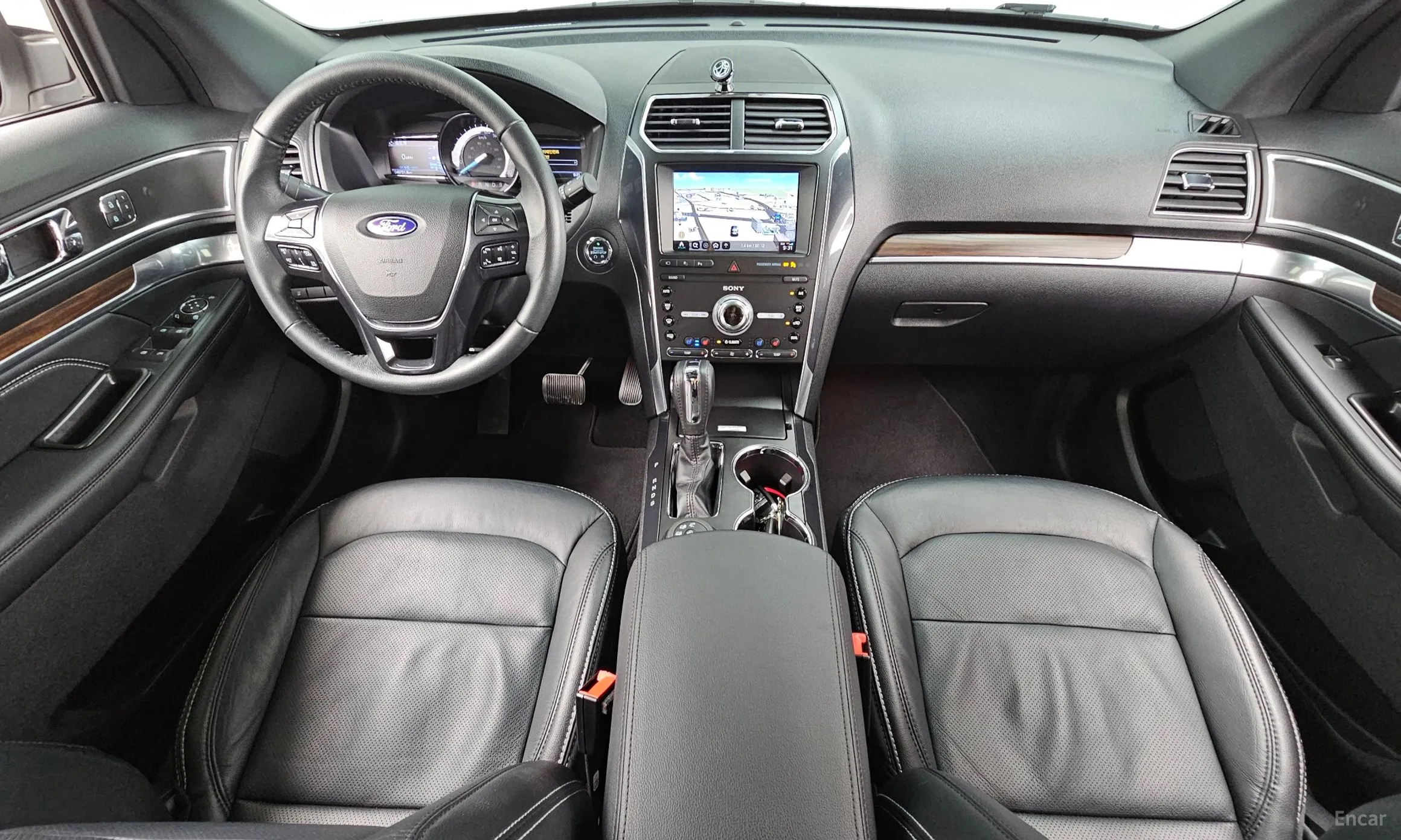 Ford Explorer превью 7
