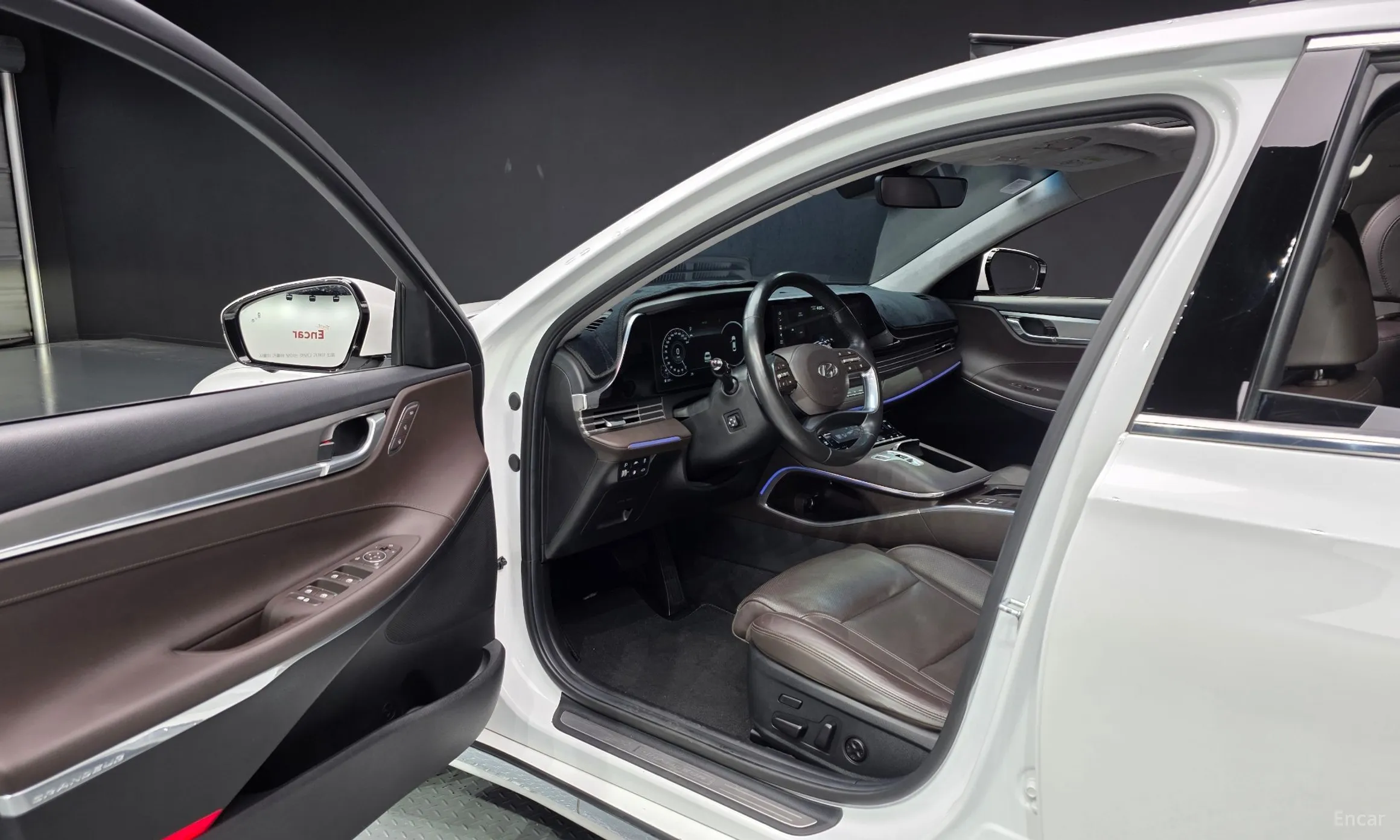Hyundai Grandeur IG превью 10