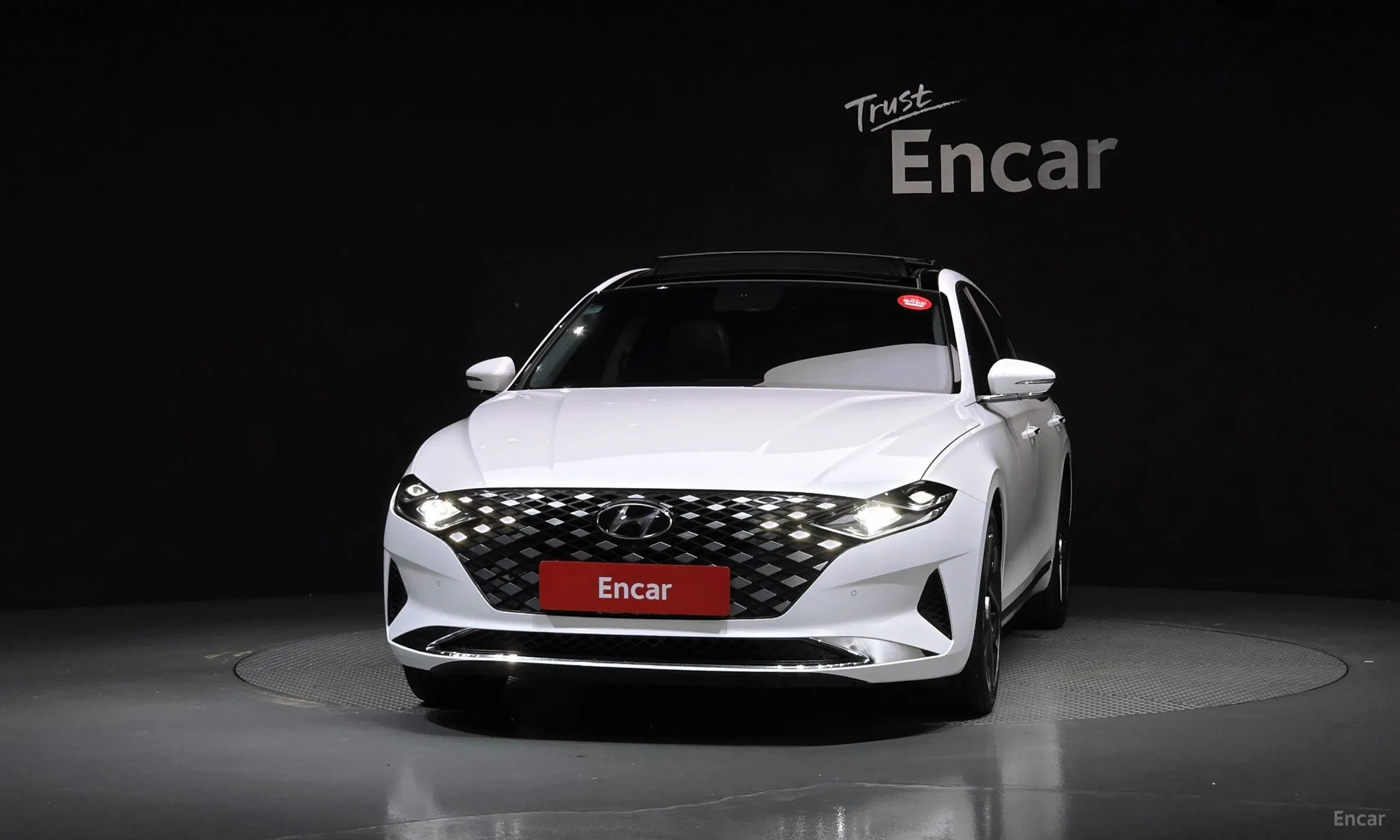 Hyundai Grandeur IG превью 3
