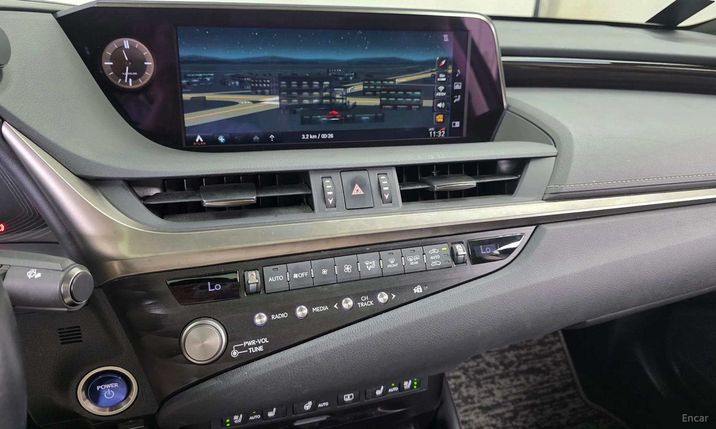Lexus ES300h 7th Generation превью 13