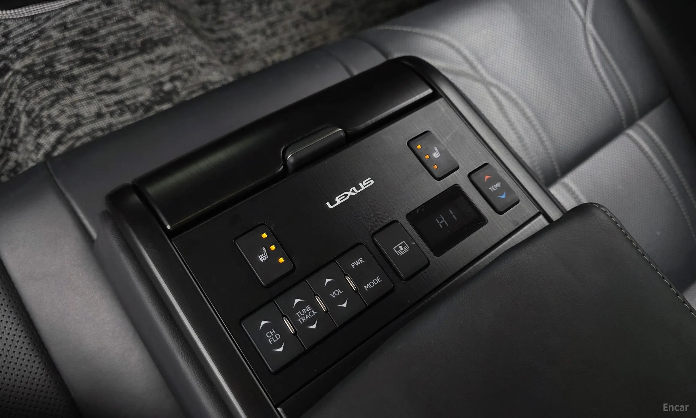 Lexus ES300h 7th Generation превью 18