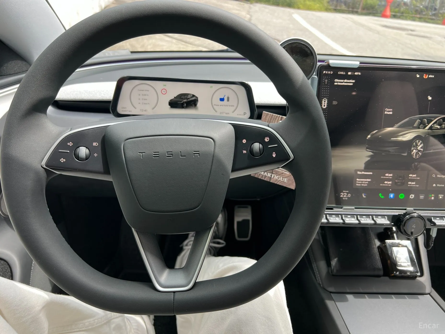 Tesla Model 3 превью 9