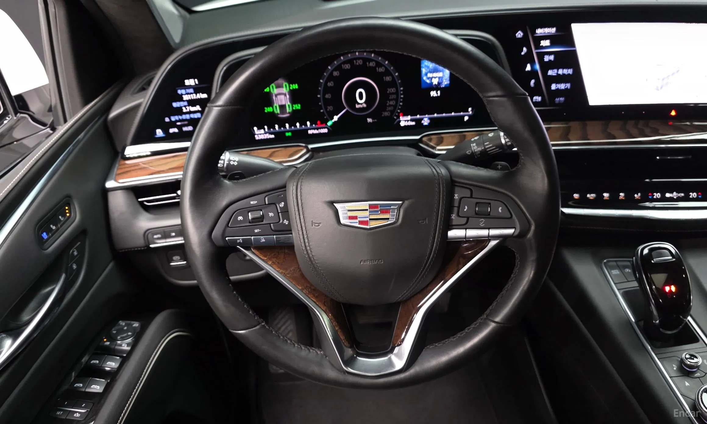 Cadillac Escalade 5th Generation превью 13