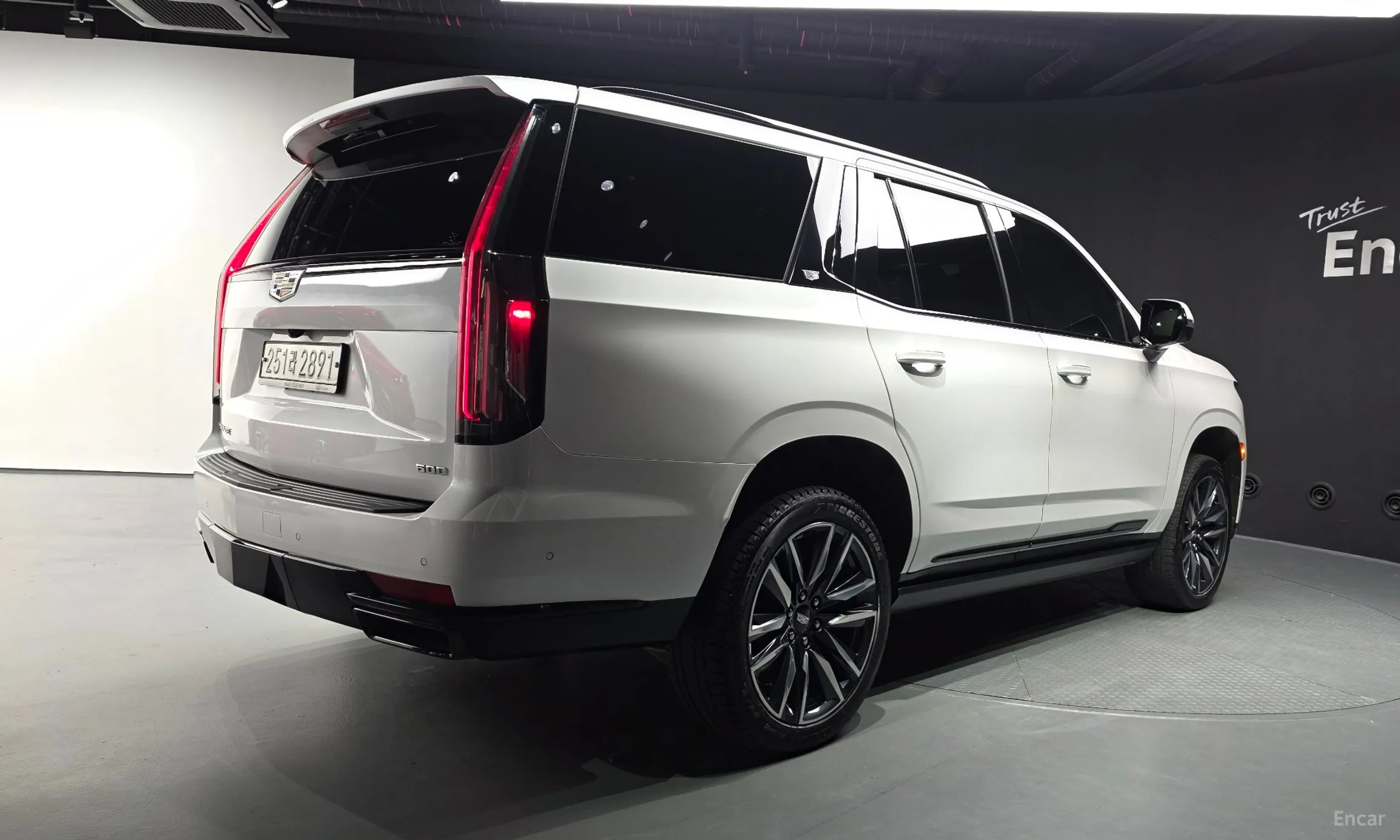 Cadillac Escalade 5th Generation