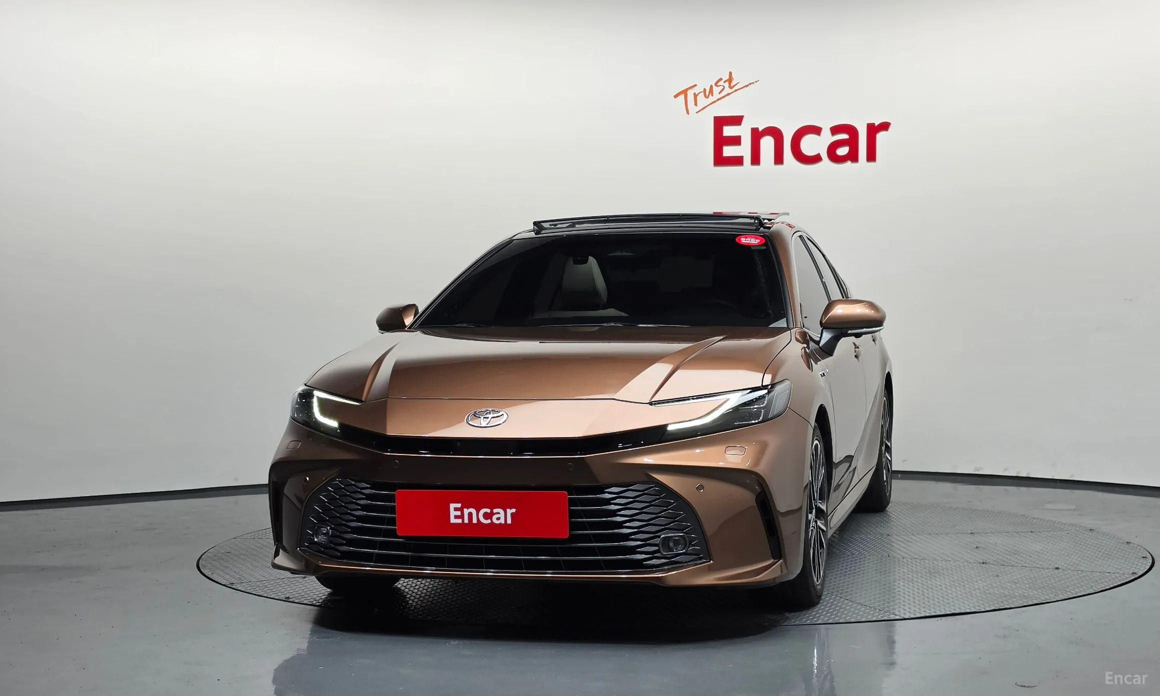 Toyota Camry (XV80) превью 3
