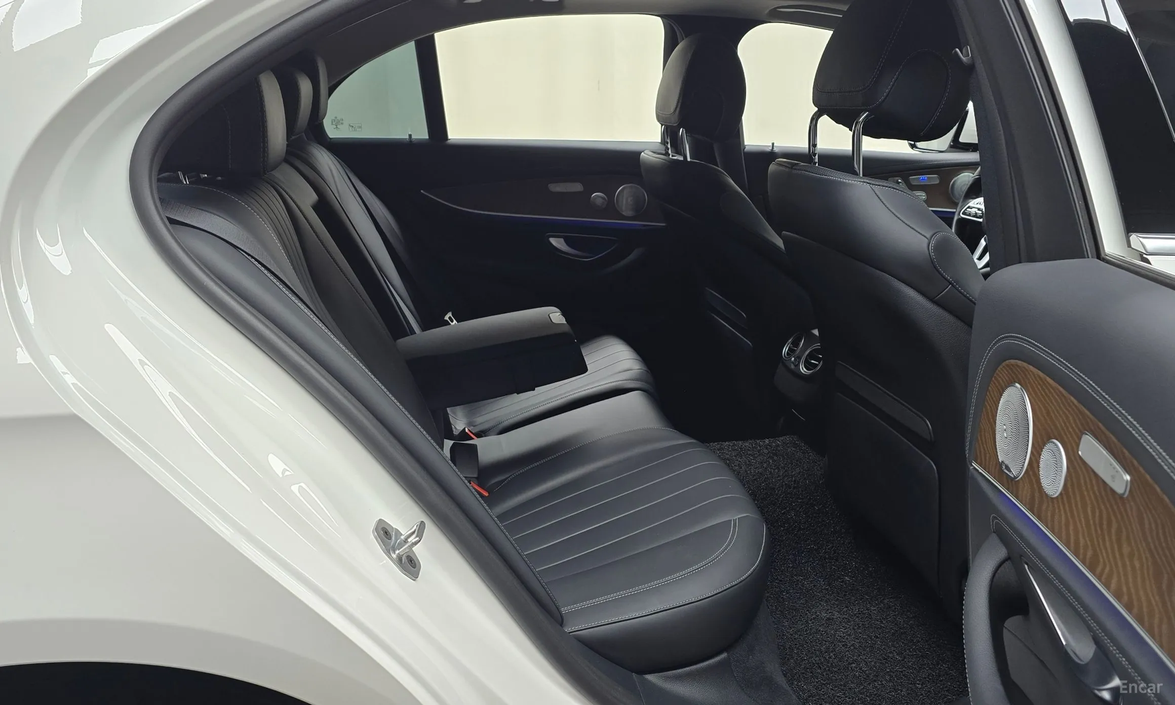 Mercedes Benz E-Class W213 превью 11