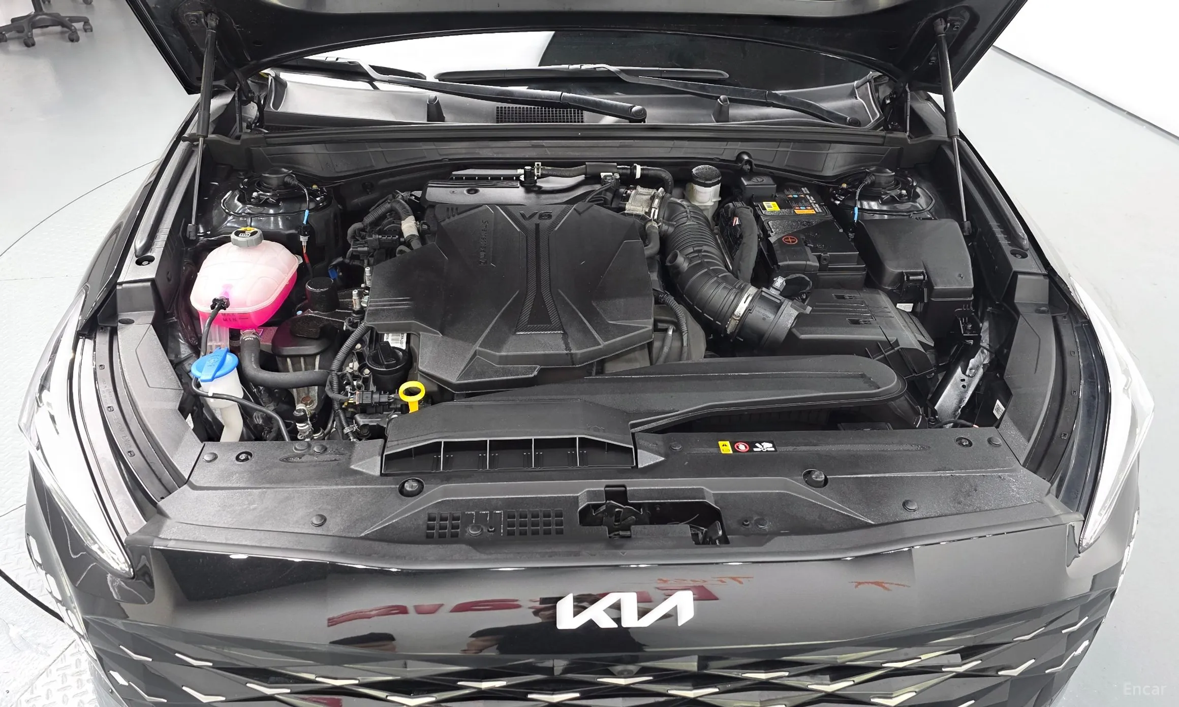 Kia K8 превью 6