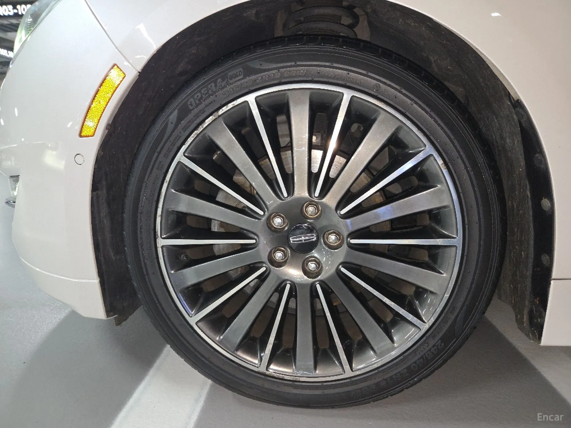 Lincoln New MKZ превью 5