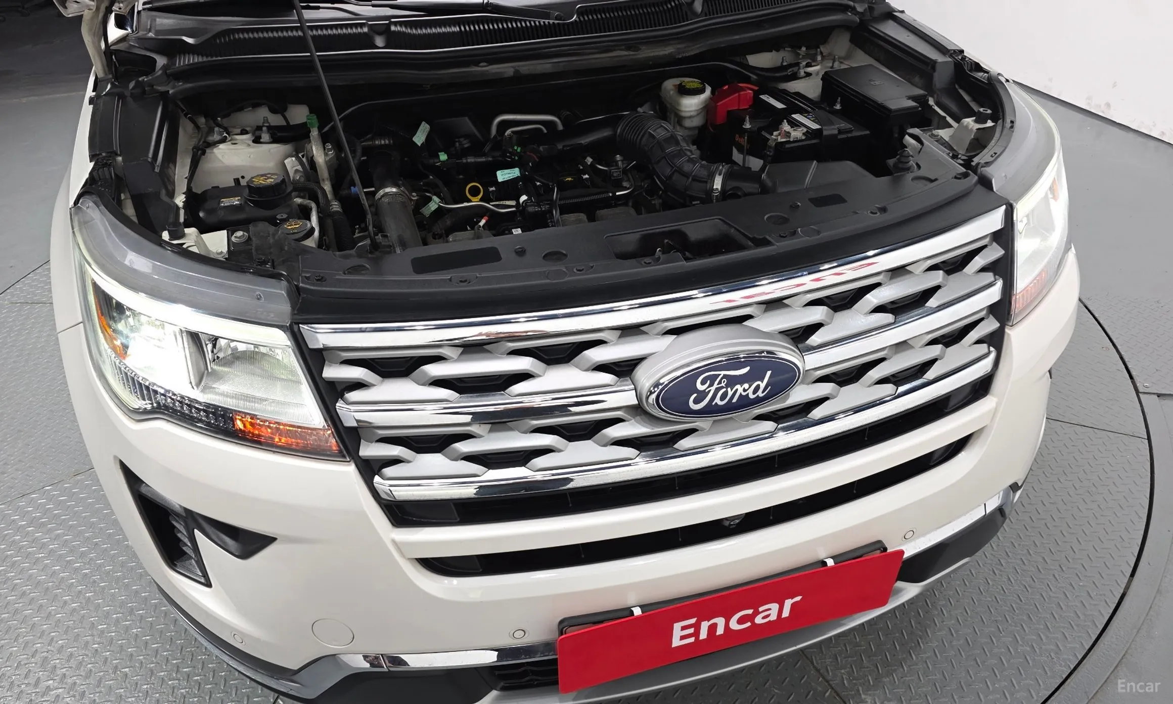 Ford Explorer превью 6