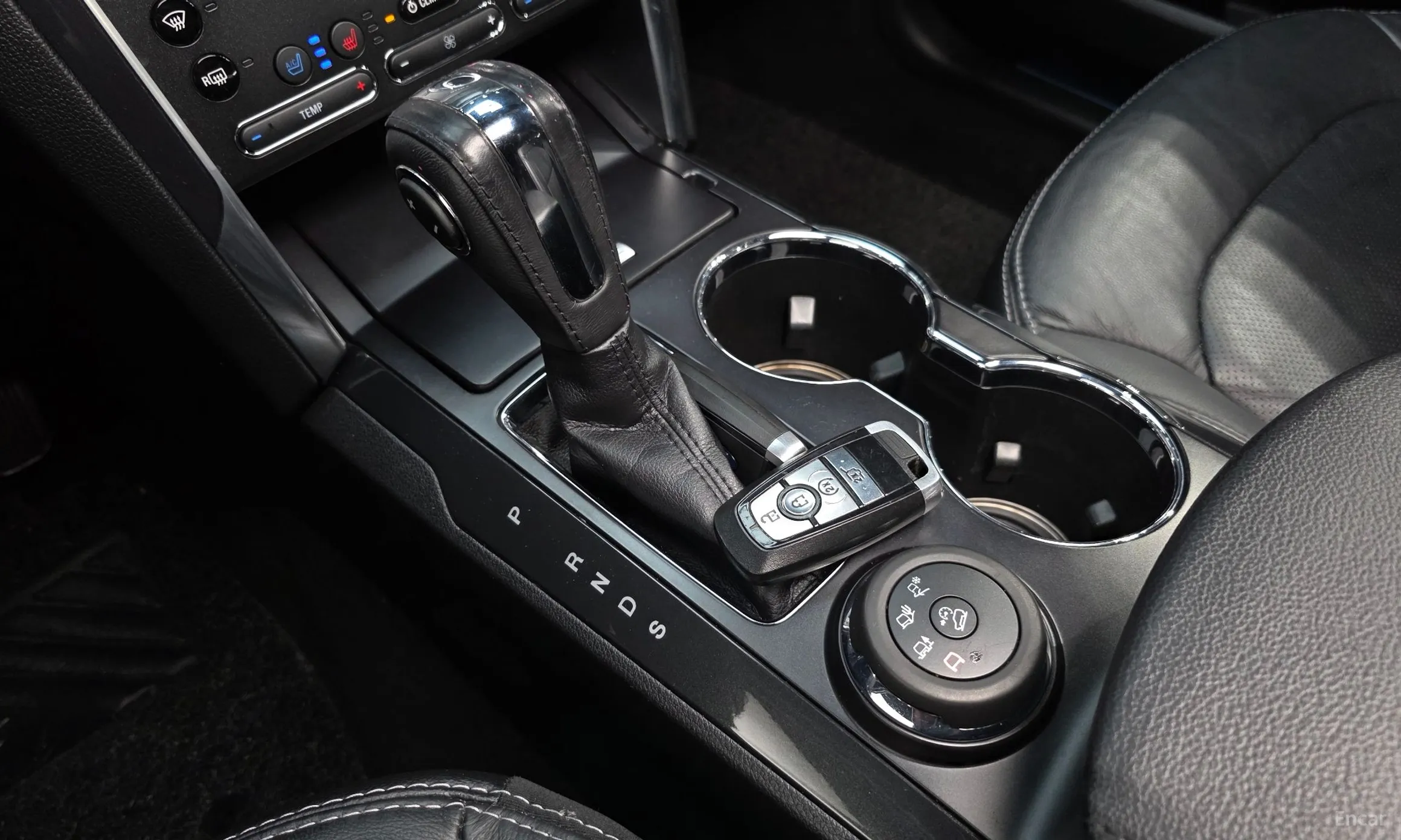 Ford Explorer превью 9