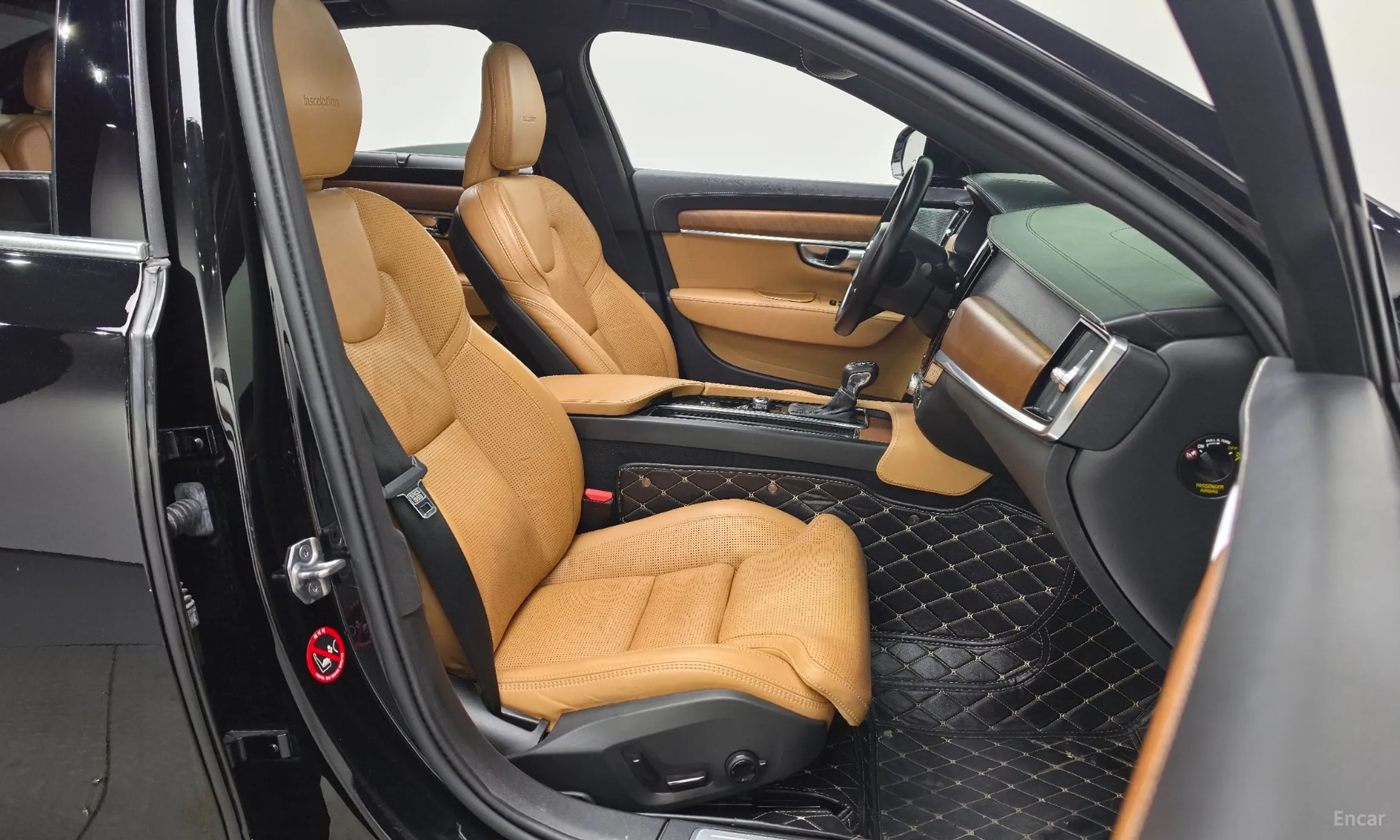 Volvo S90 превью 12